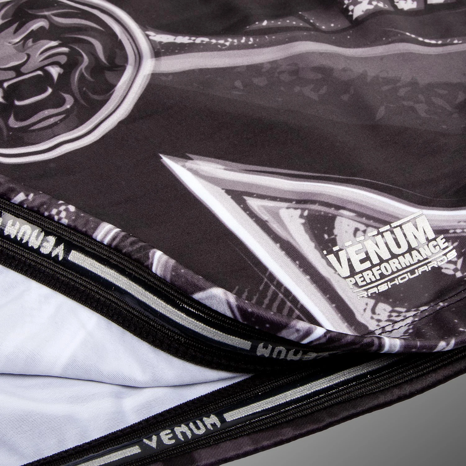Venum Gladiator 3.0 Rashguard - Schwarz/Weiß - Kurzarm - Image 7