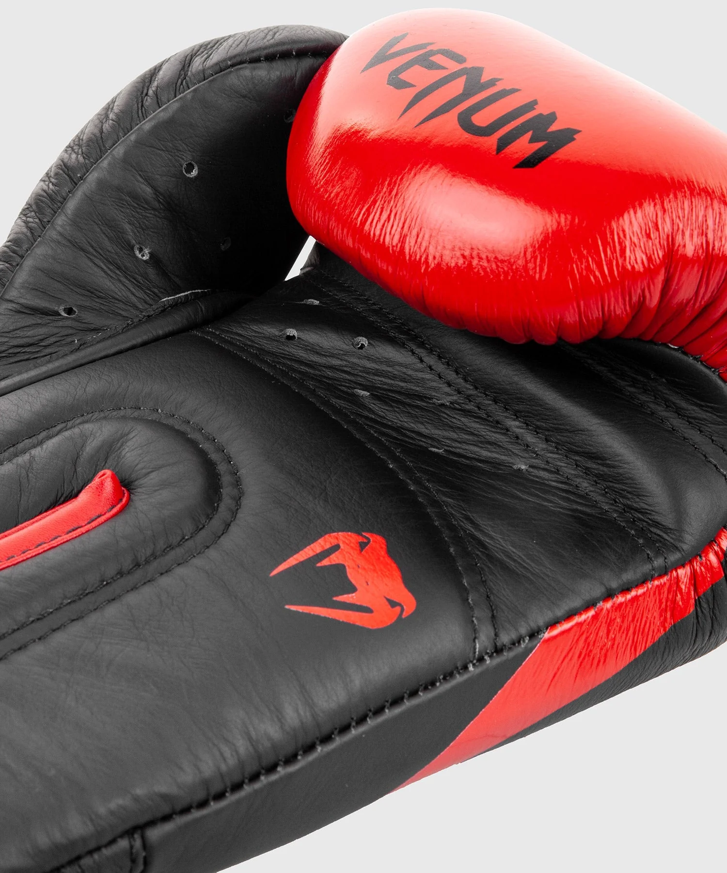 Venum Hammer professionelle Boxhandschuhe - Klettverschluss - Schwarz/Rot - Image 6