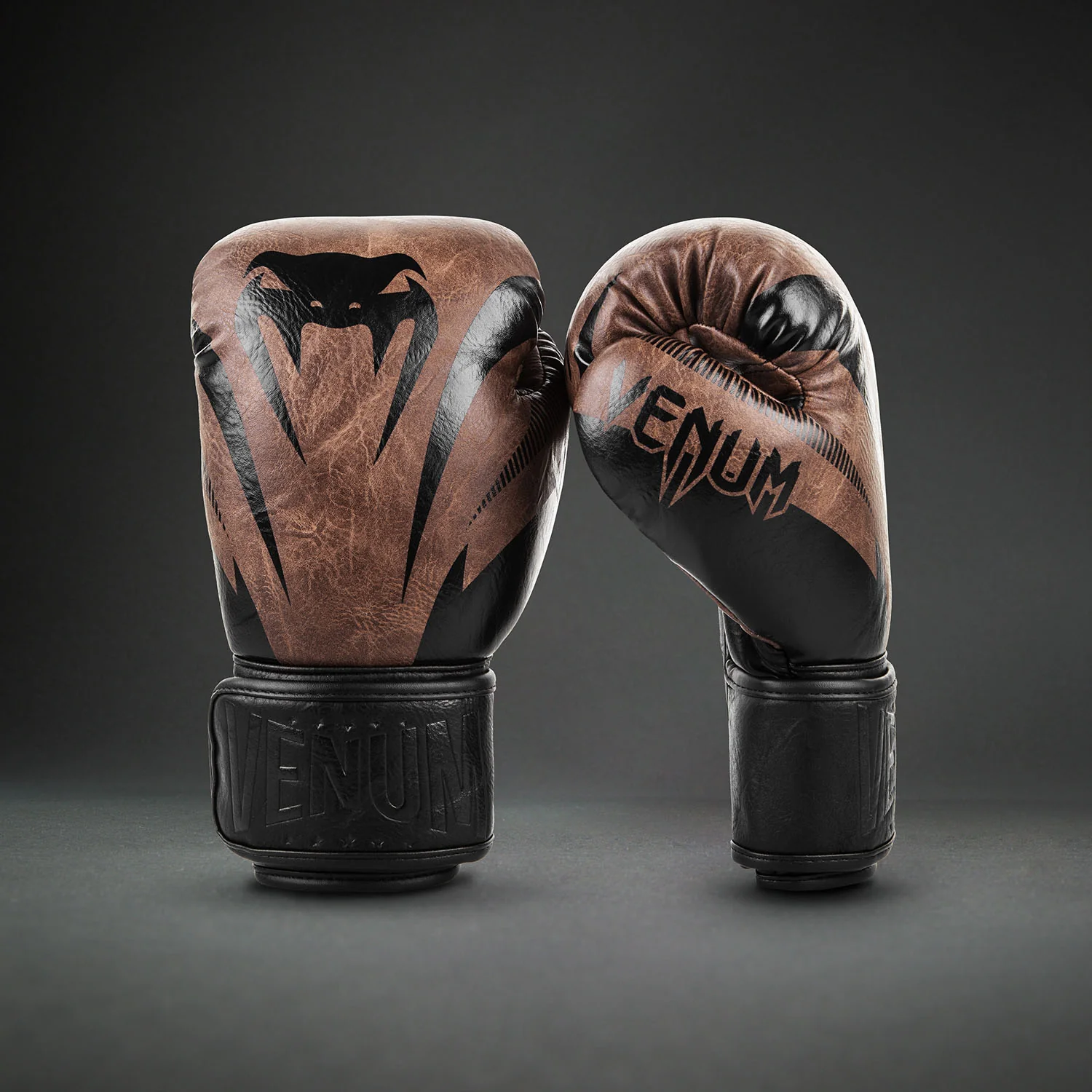 Venum Impact Boxhandschuhe - Image 2