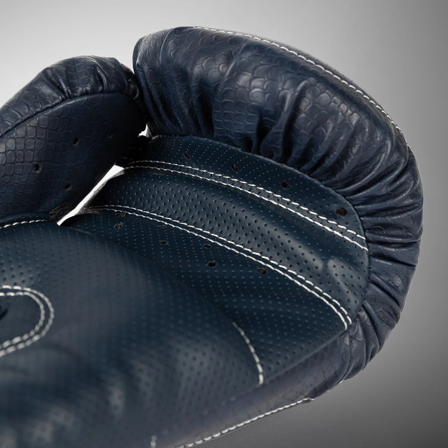 Venum Impact Evo Scales Boxhandschuhe – Mitternachtsblau - Image 6