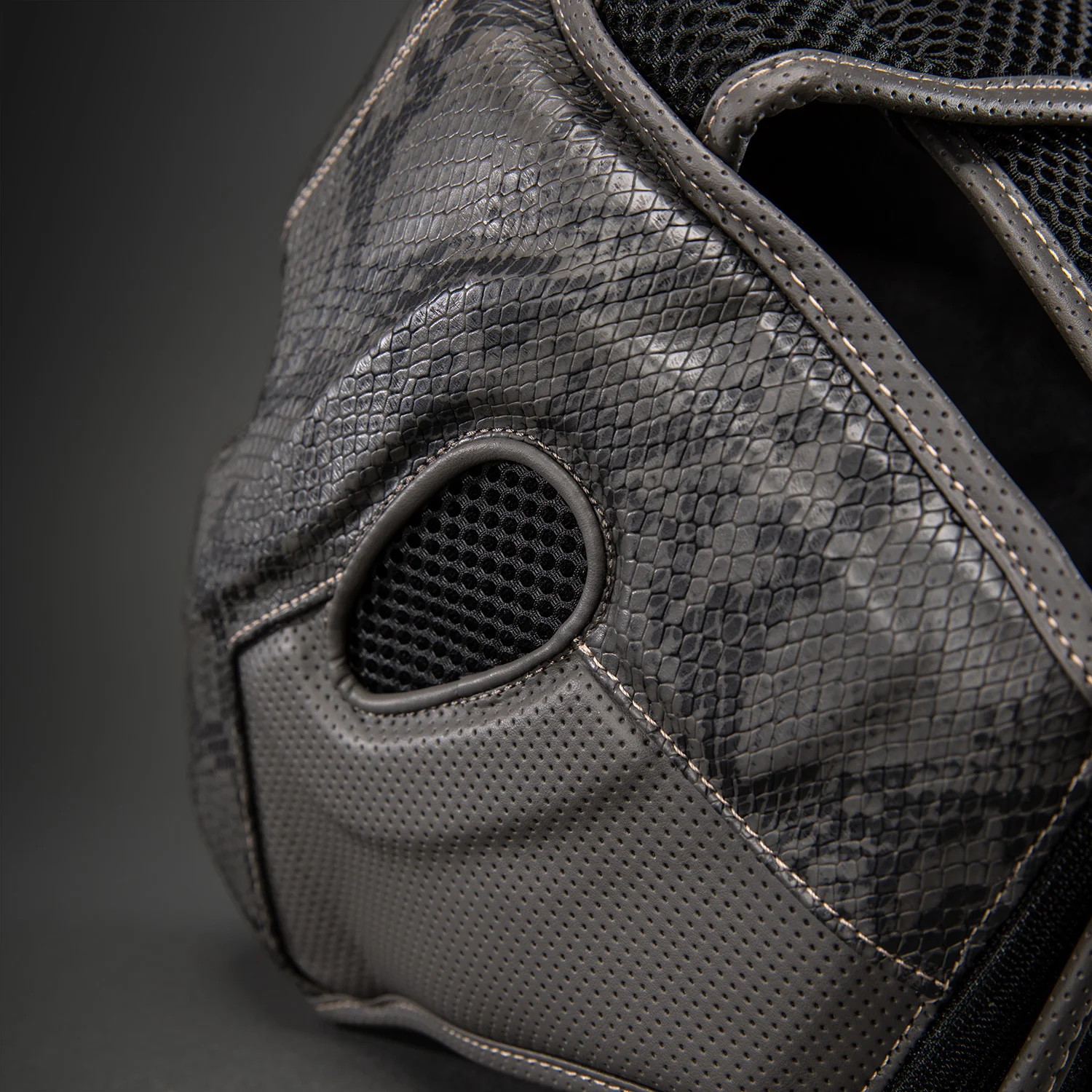 Venum Impact Evo Scales Kopfschutz – Dunkelgrau - Image 6