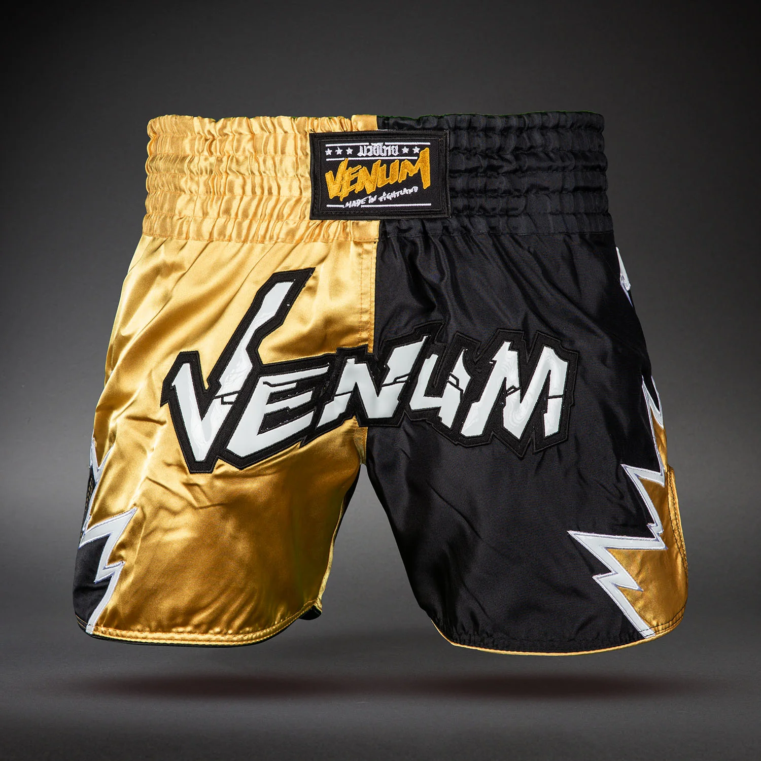 Venum Inferno 2.0 Muay Thai Shorts - Schwarz/Gold
