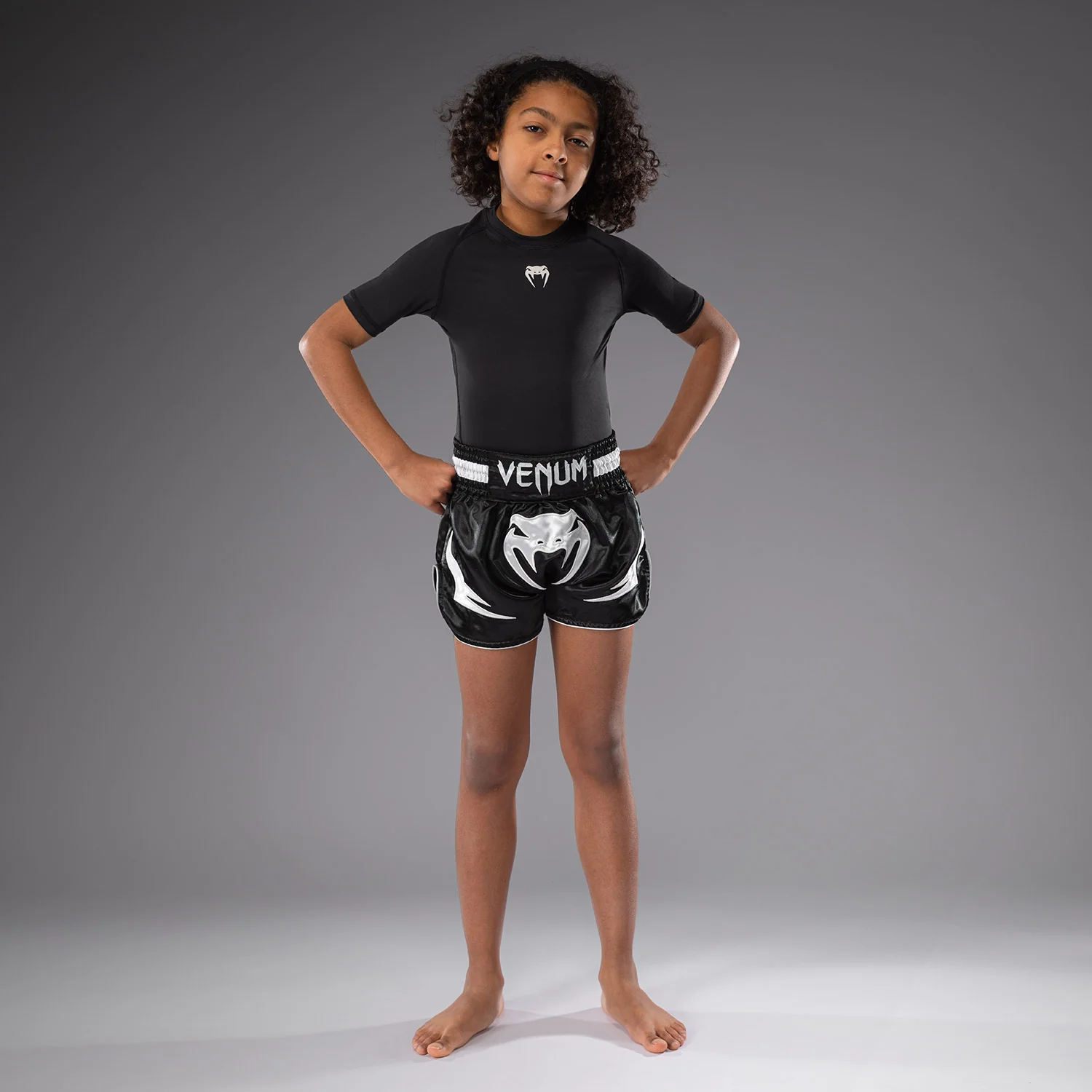 Venum Inferno Kinder Thai Shorts - Schwarz - Image 5