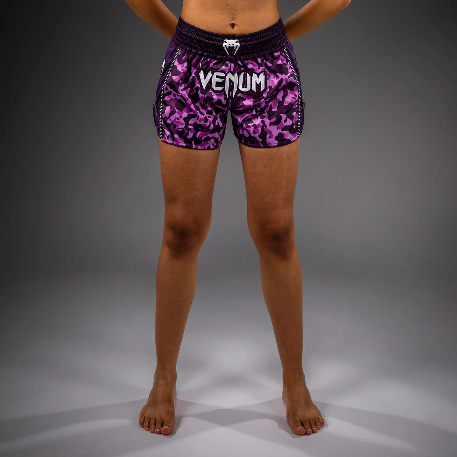 Venum Iris Muay Thai Shorts – Pflaume/Rosa