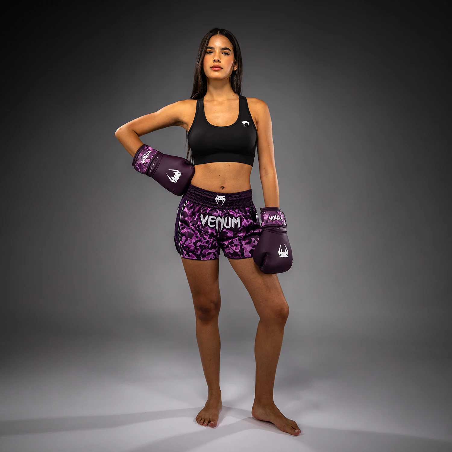 Venum Iris Muay Thai Shorts – Pflaume/Rosa - Image 5
