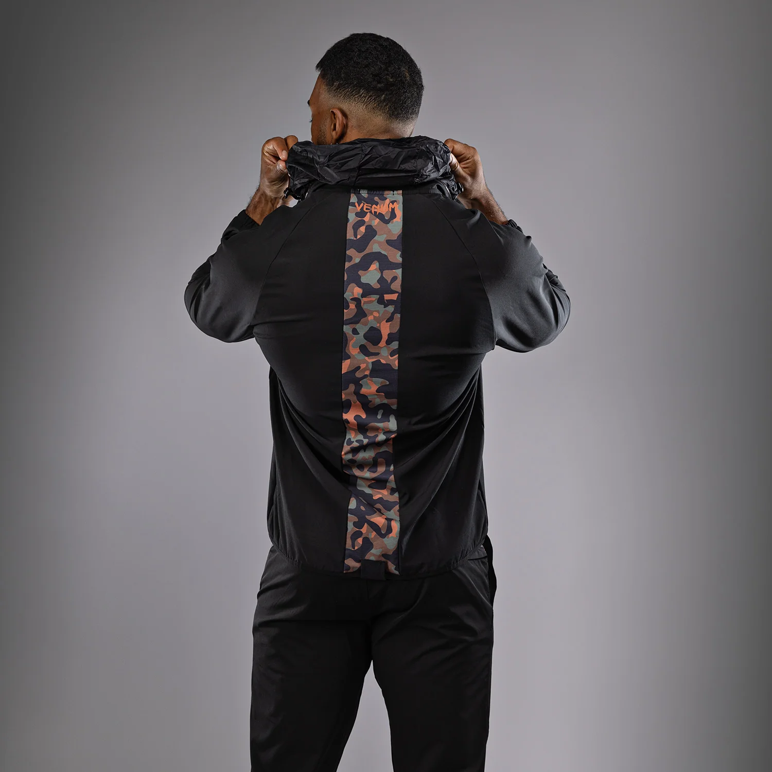 Venum Jungle Ops Herren-Trainingsjacke - Schwarz/Canyon Camo - Image 8