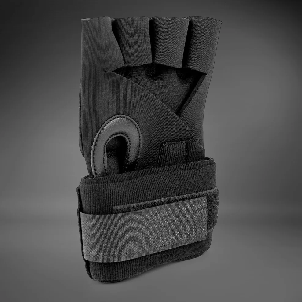 Venum Kontakt Gel Handschuh Wraps - Schwarz/Gold - Image 3