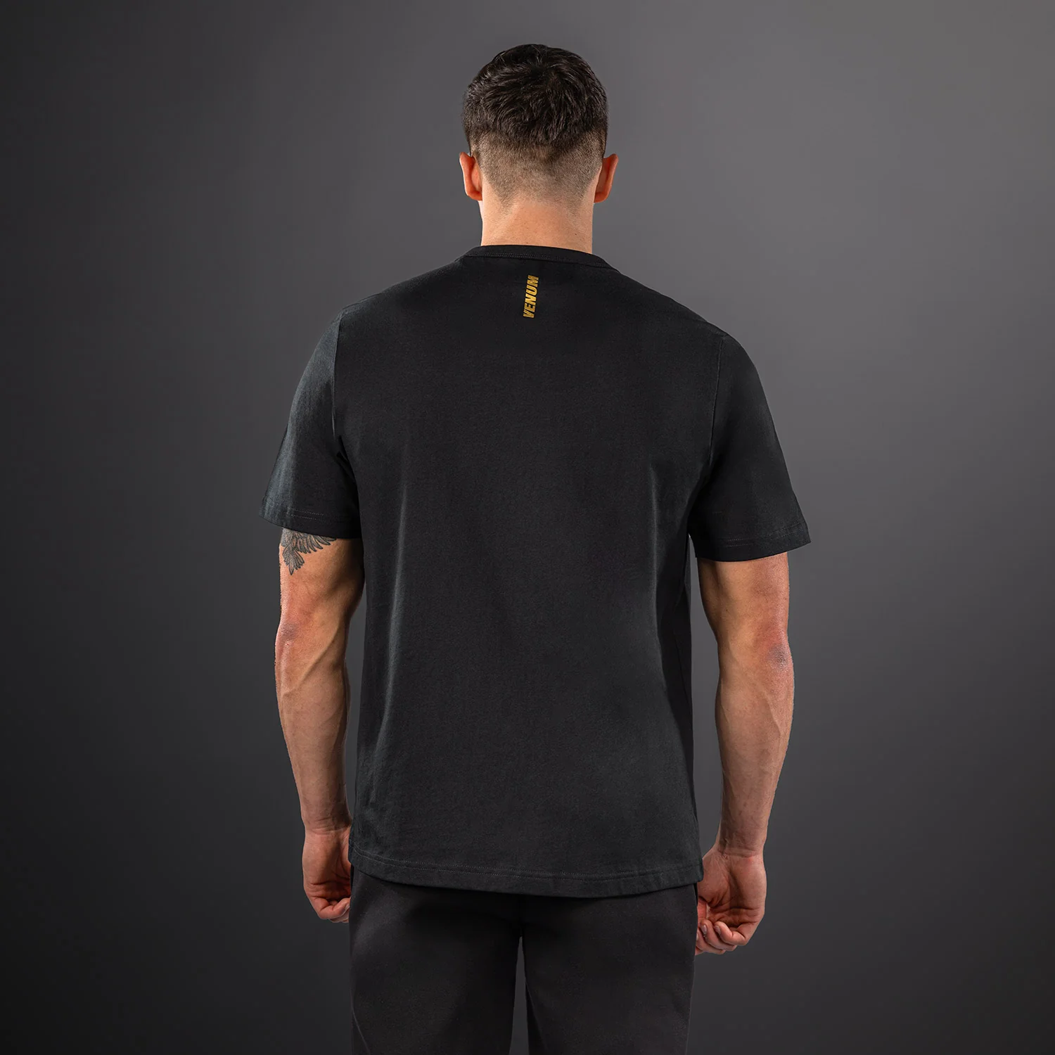 Venum Motorsports VT T-Shirt – Schwarz/Gold - Image 4