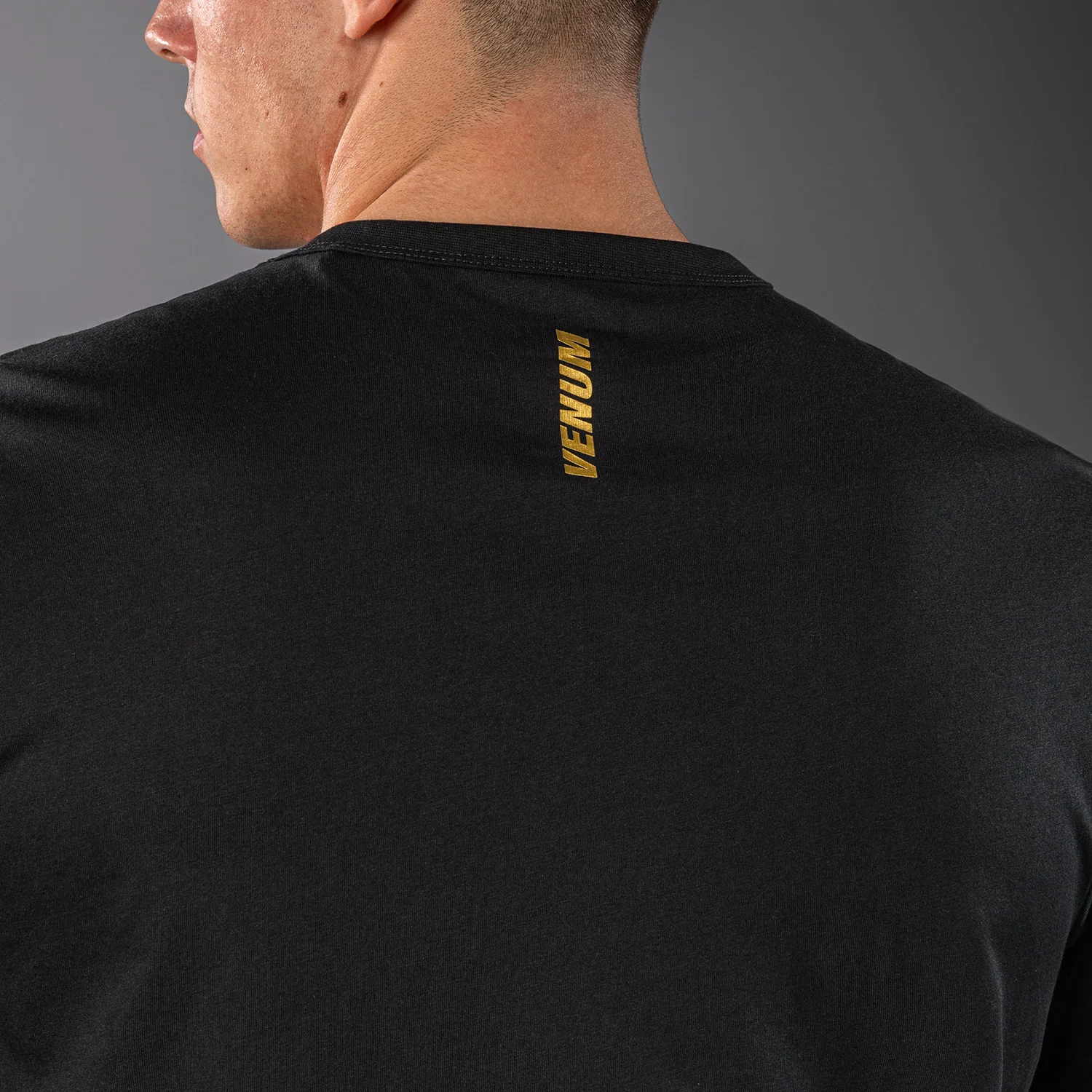Venum Motorsports VT T-Shirt – Schwarz/Gold - Image 5