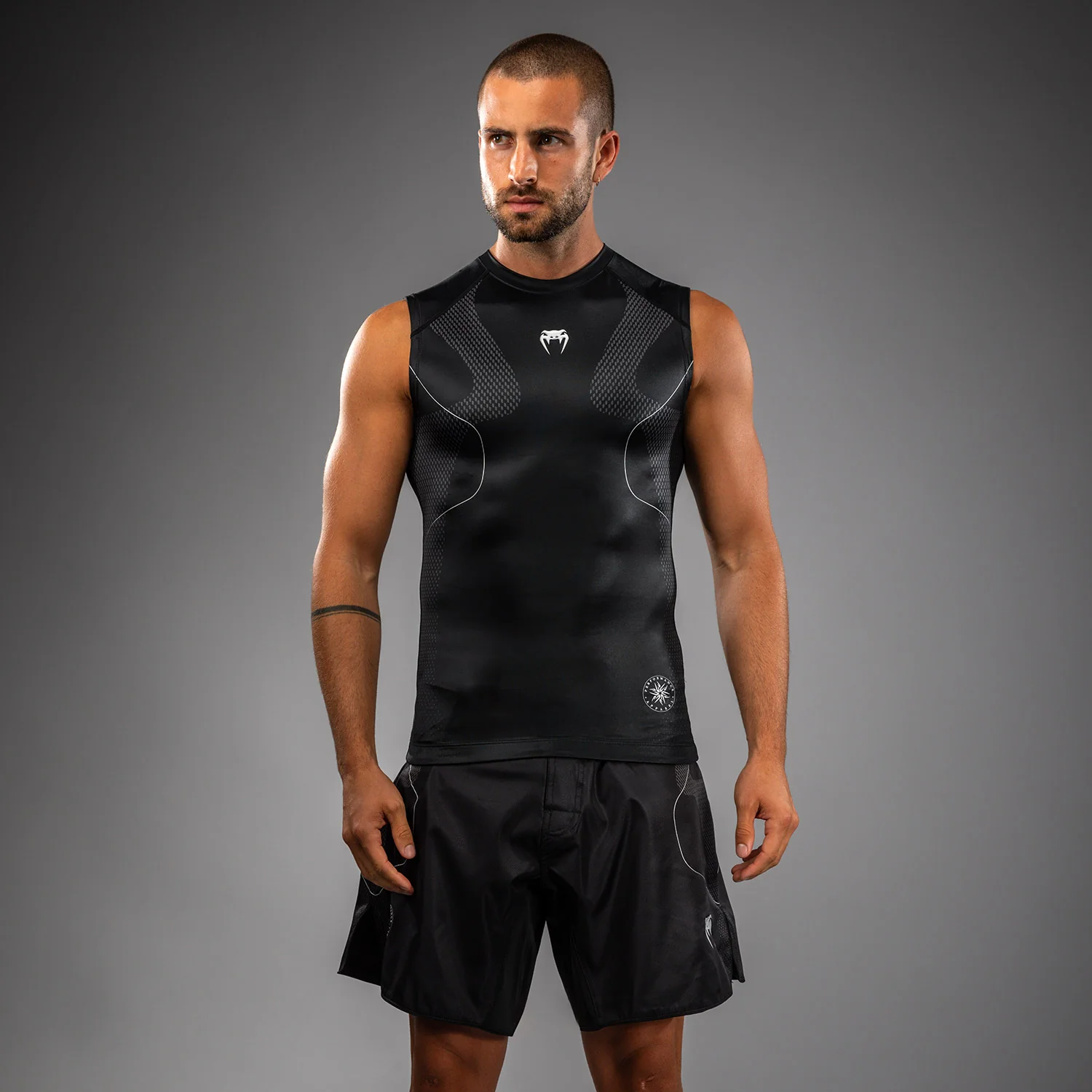 Venum Nexus Ärmelloses Rashguard – Schwarz/Silber