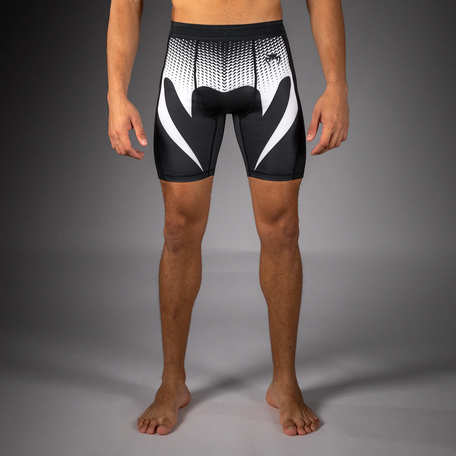 Venum No Gi Vale Tudo Shorts - Schwarz/Weiß
