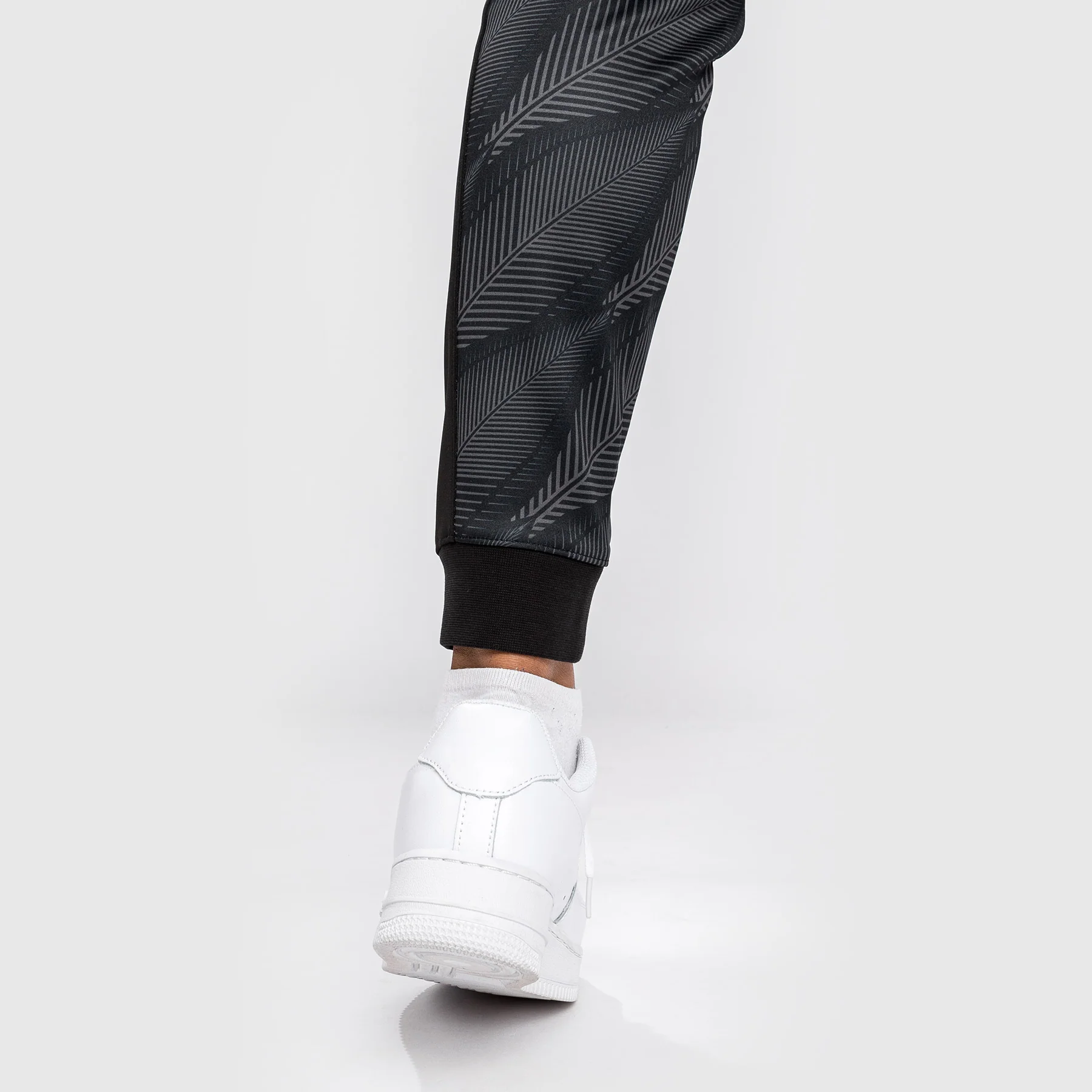Venum Phantom Jogginghose - Für Frauen - Schwarz/Rot - Image 9