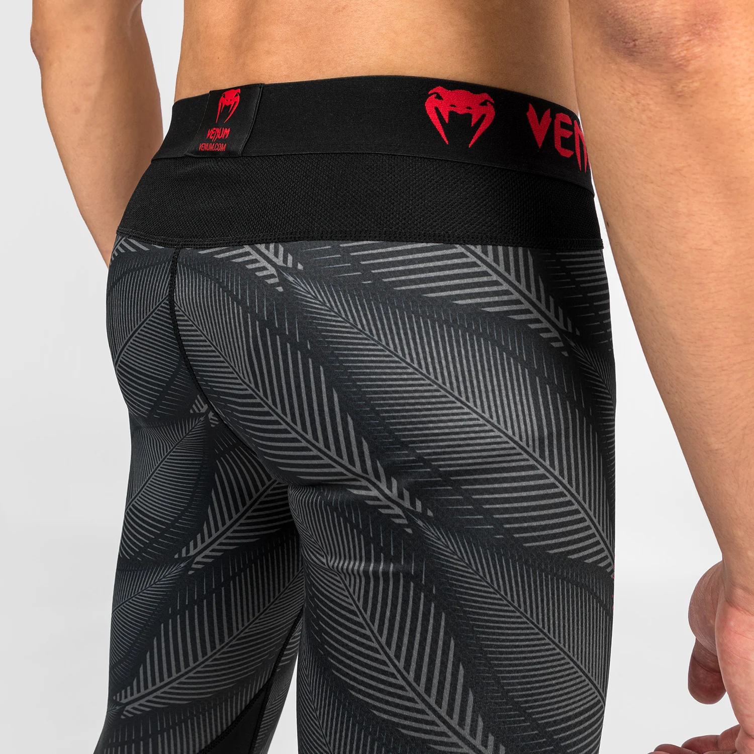 Venum Phantom Kompressionshose - Schwarz/Rot - Image 6