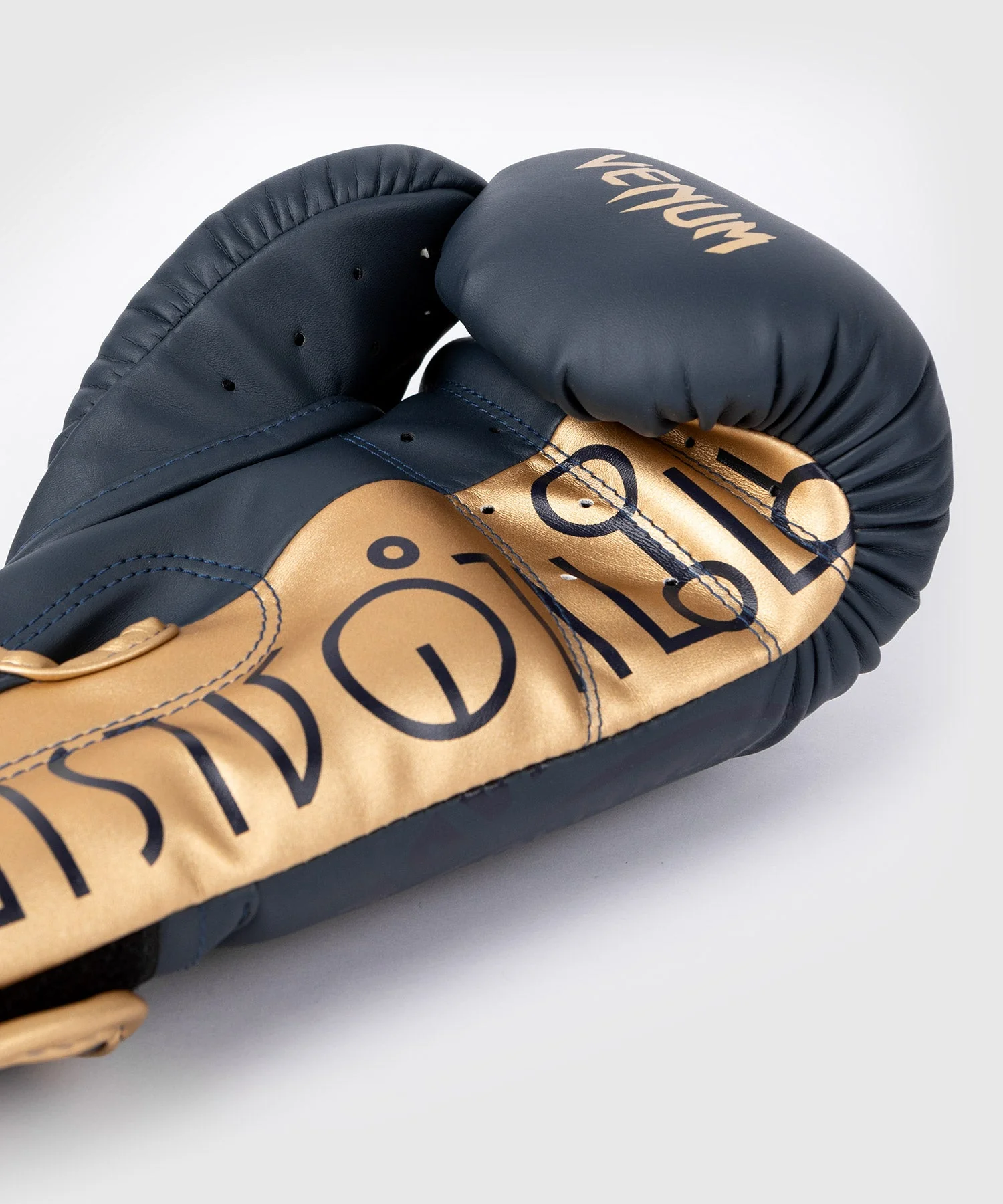 Venum RAJADAMNERN Boxhandschuhe - Schwarz - Image 7