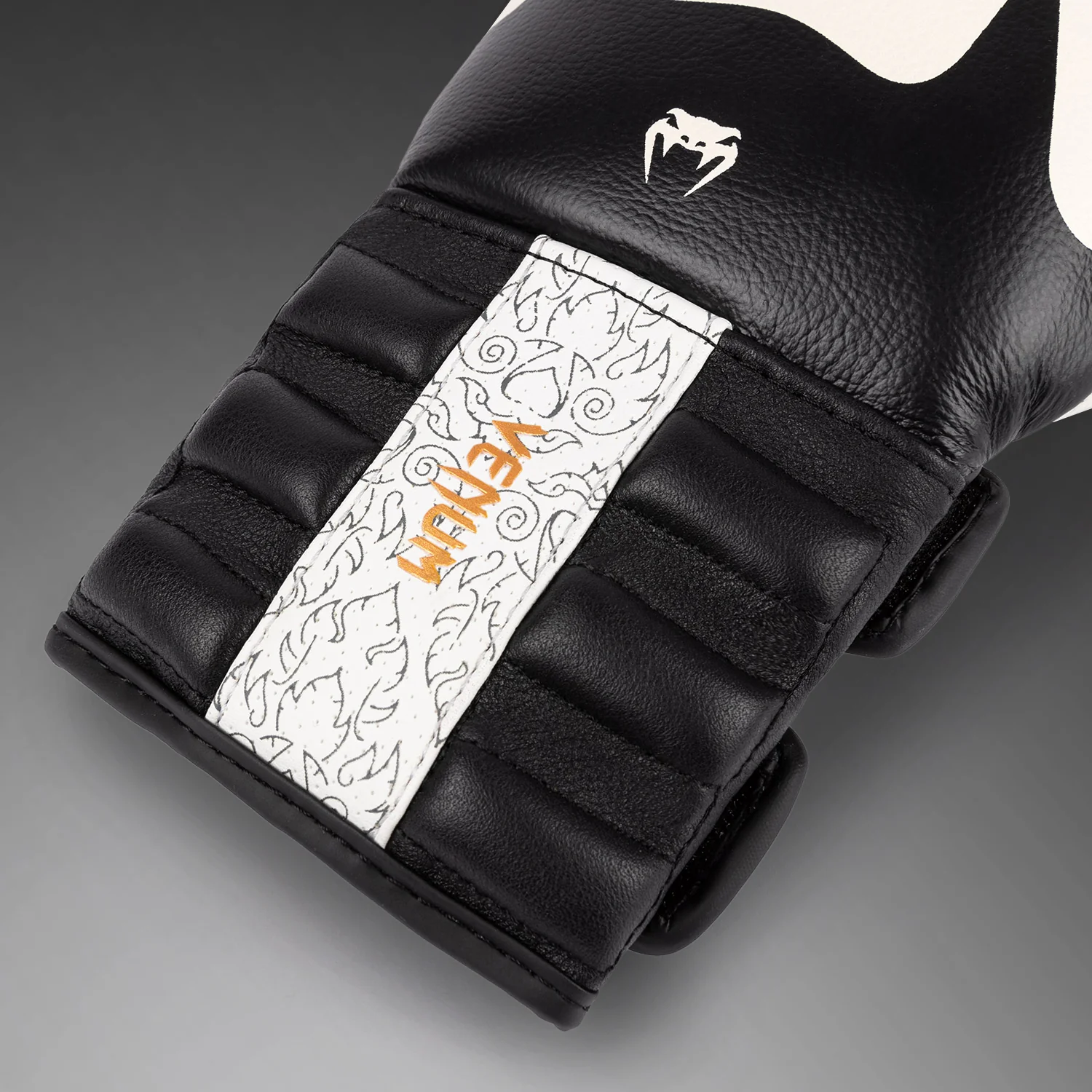 Venum Reverso Boxhandschuhe - Schnee Weiß/Schwarz - Image 7
