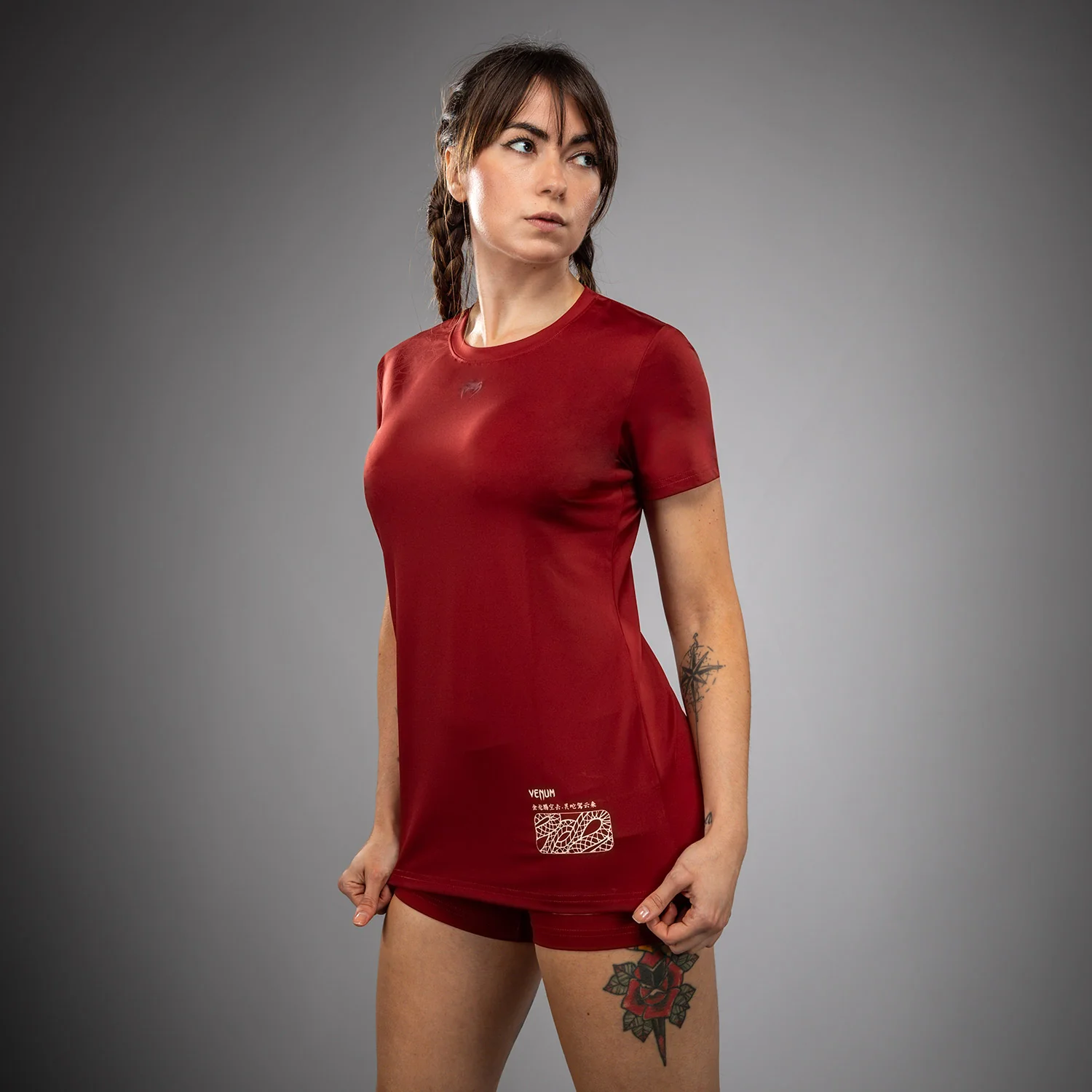 Venum Serpenti Damen Dry-Tech T-Shirt – Burgunder/Elfenbein - Image 2