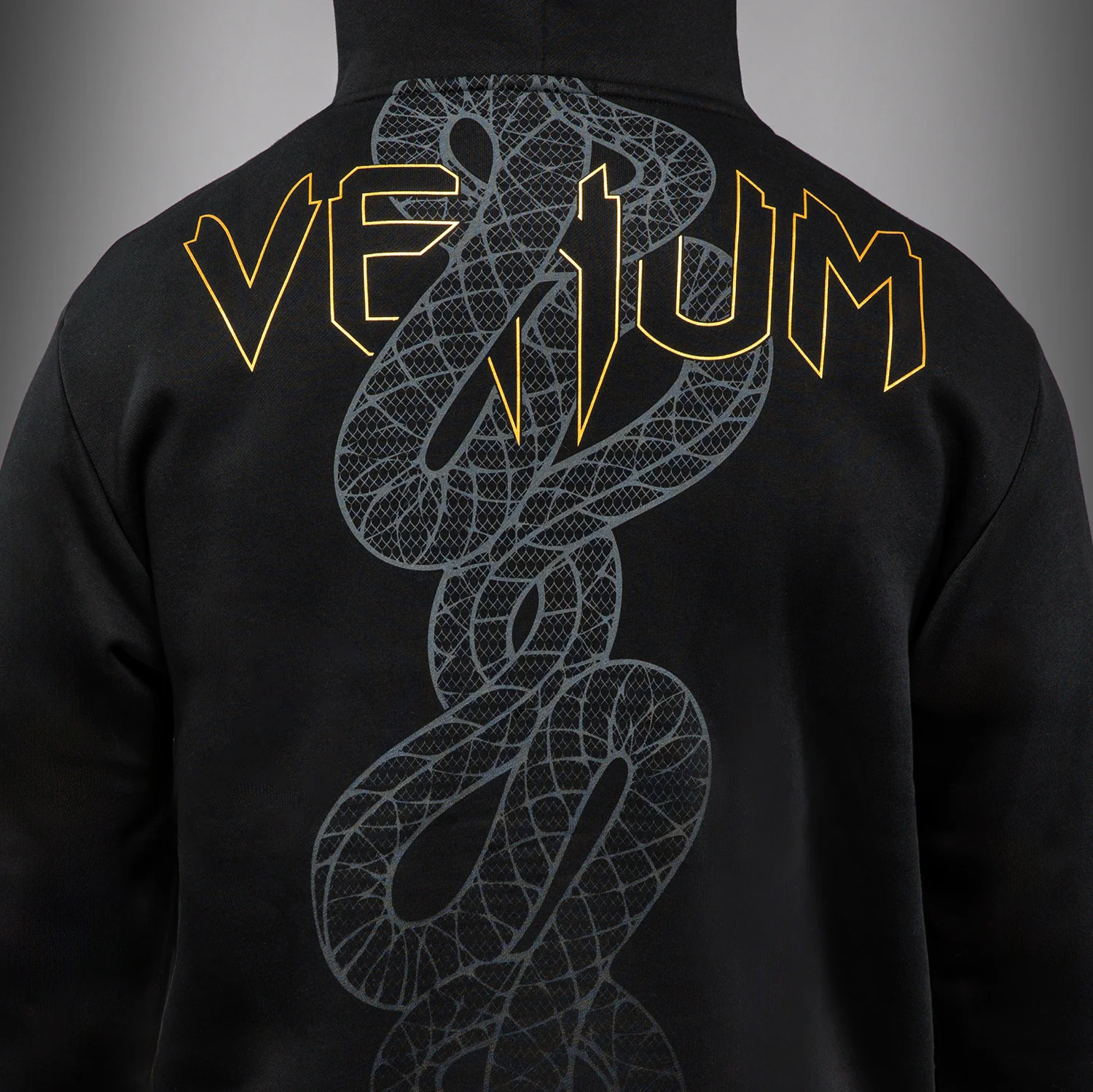 Venum Serpenti Hoodie – Schwarz/Silber/Gold - Image 6