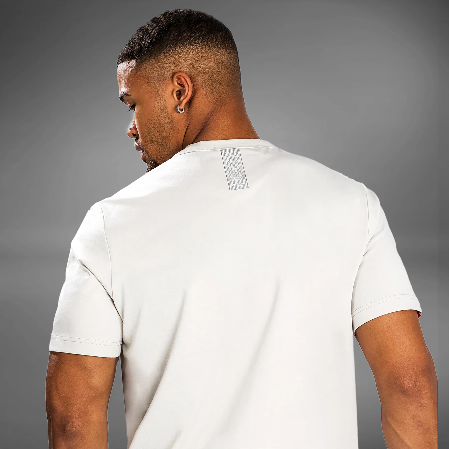 Venum Silent Power T-Shirt - Heller Sand - Image 4