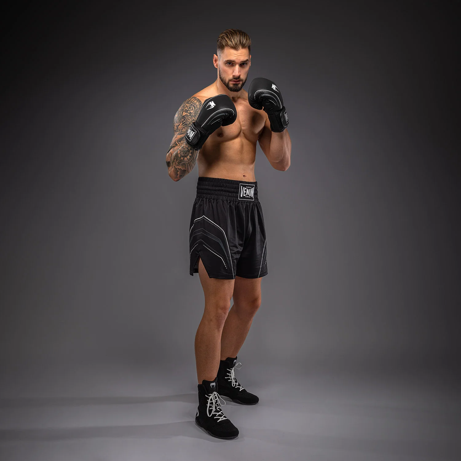 Venum Streamline Boxshorts – Schwarz/Weiß - Image 4