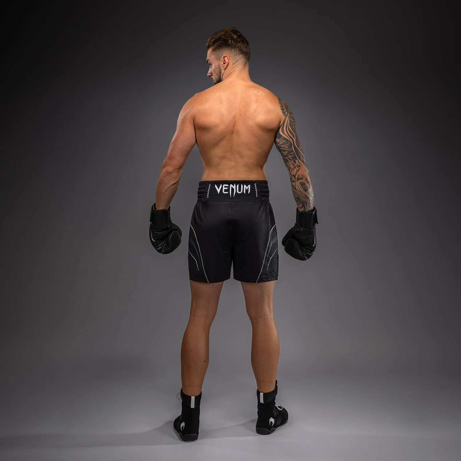 Venum Streamline Boxshorts – Schwarz/Weiß - Image 5