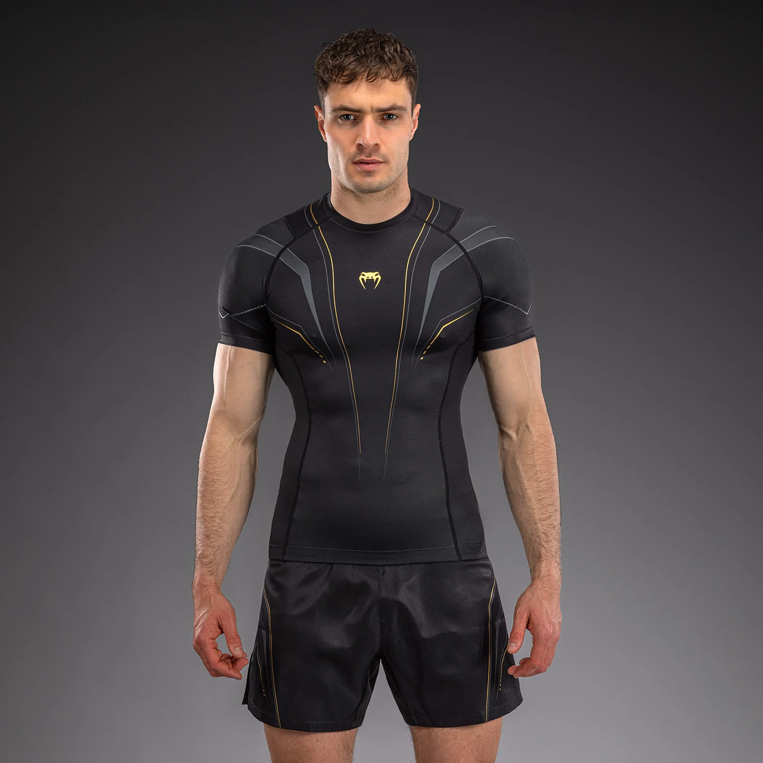 Venum Streamline Kurzarm Rashguards – Schwarz/Gold