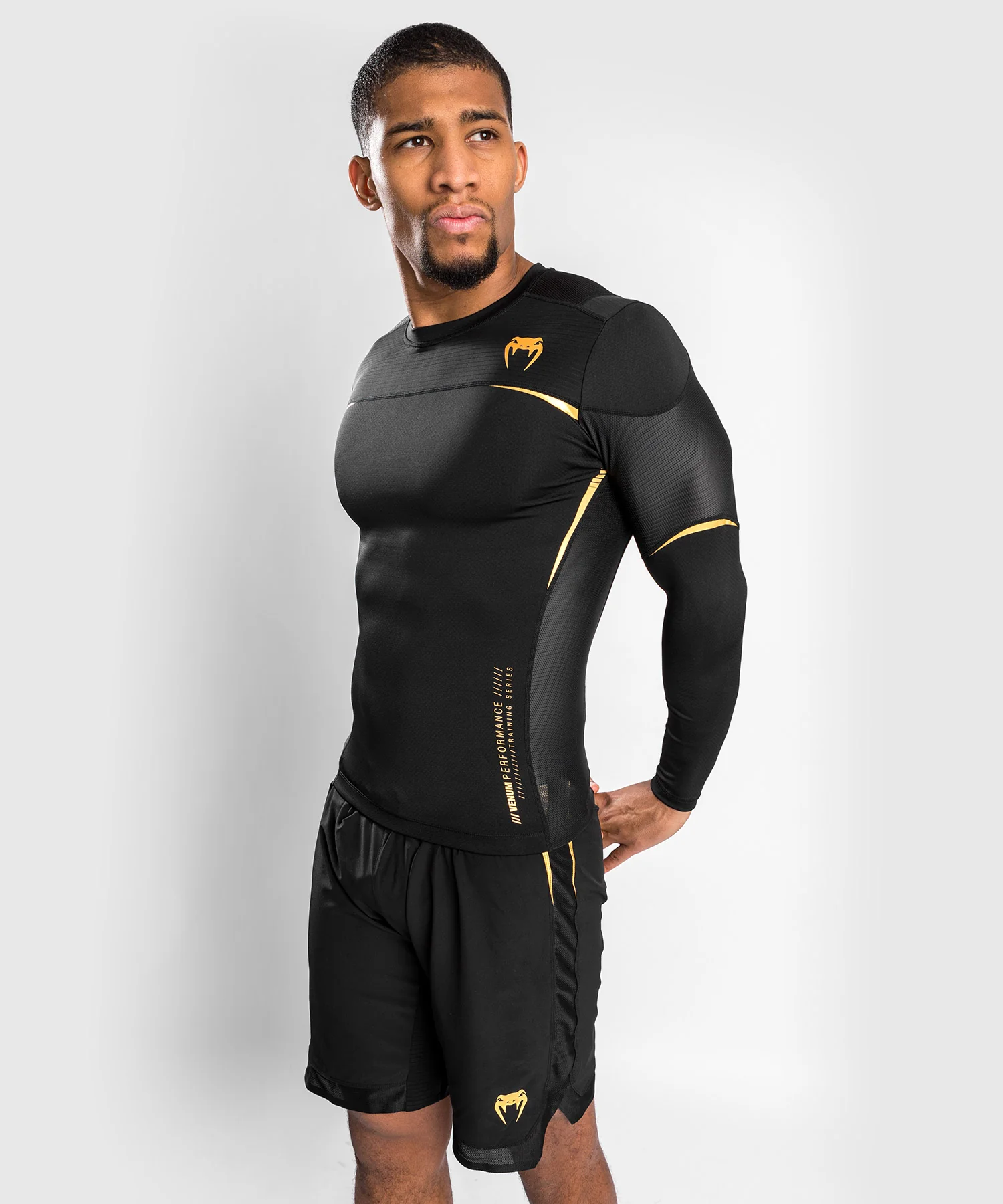 Venum Tempest 2.0 Kompressionsshirt (Langarm) : Schwarz / Gold - Image 2