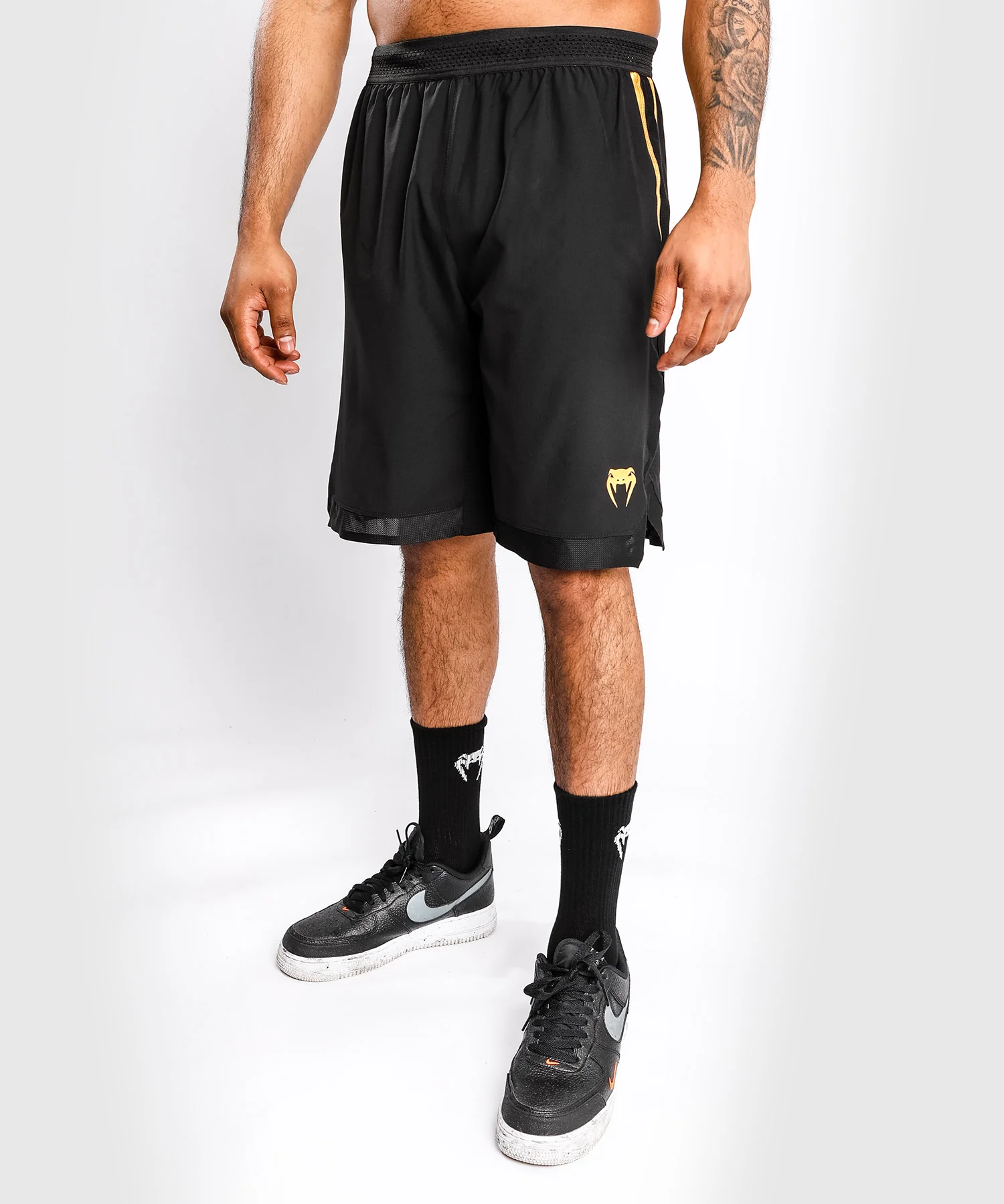 Venum Tempest 2.0 Sport-Shorts : Schwarz / Gold