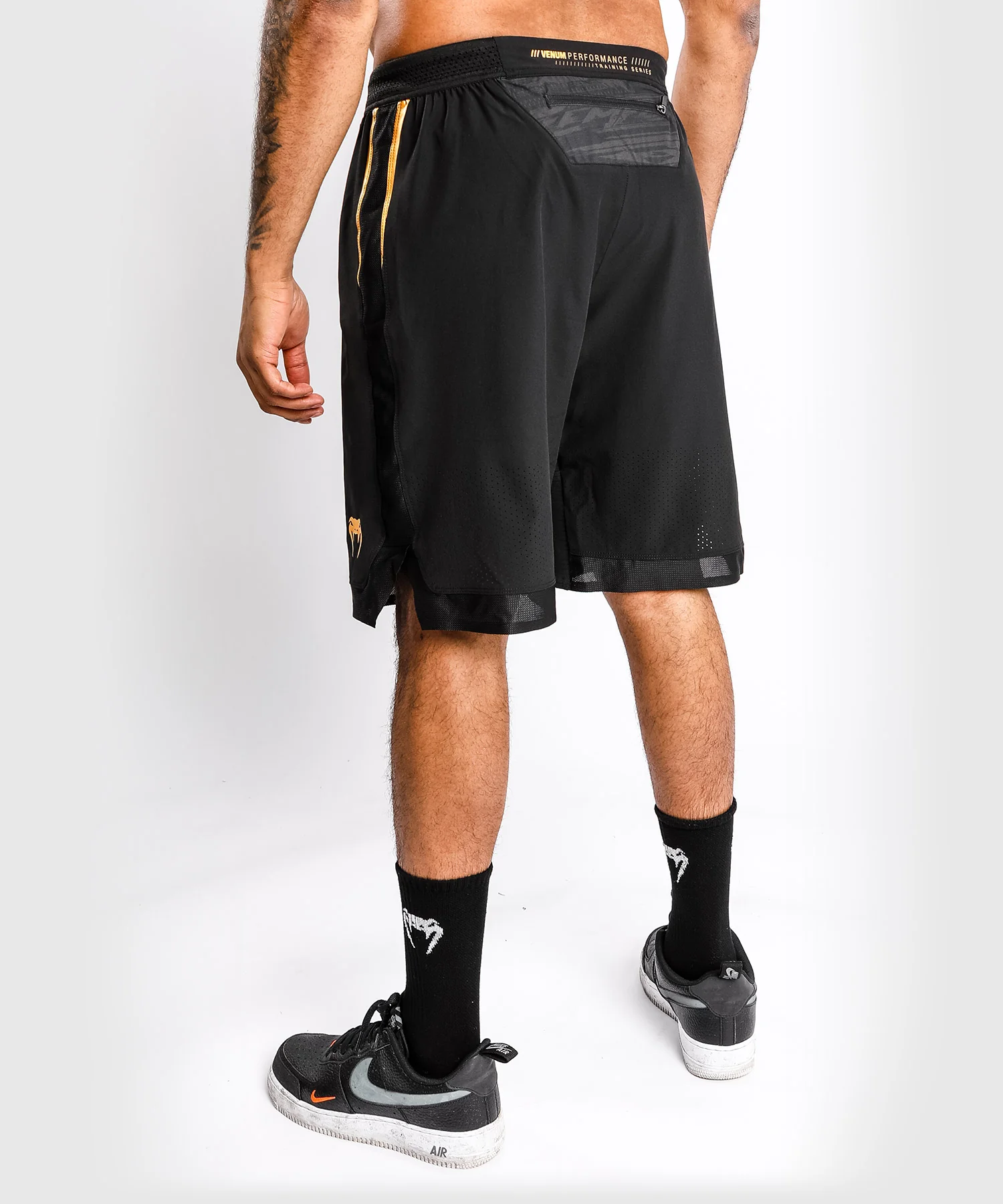 Venum Tempest 2.0 Sport-Shorts : Schwarz / Gold - Image 3