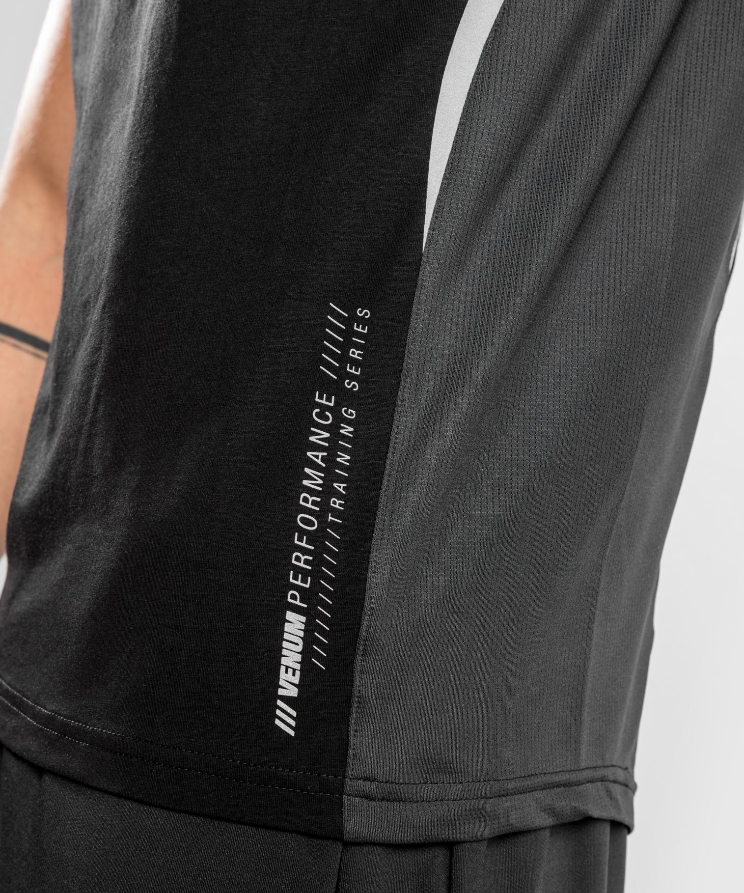 Venum Tempest 2.0 T-shirt : Schwarz / Grau - Image 6