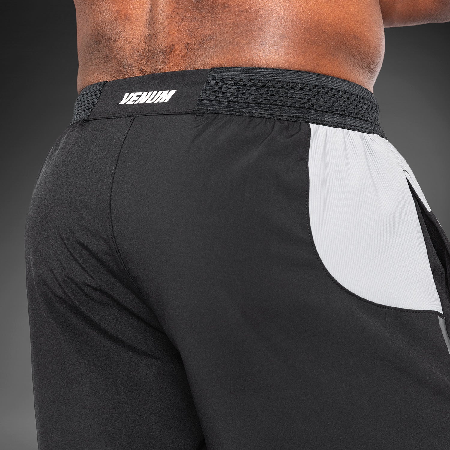 Venum Tempest Herren Trainingsshorts - Schwarz/Grau - Image 5