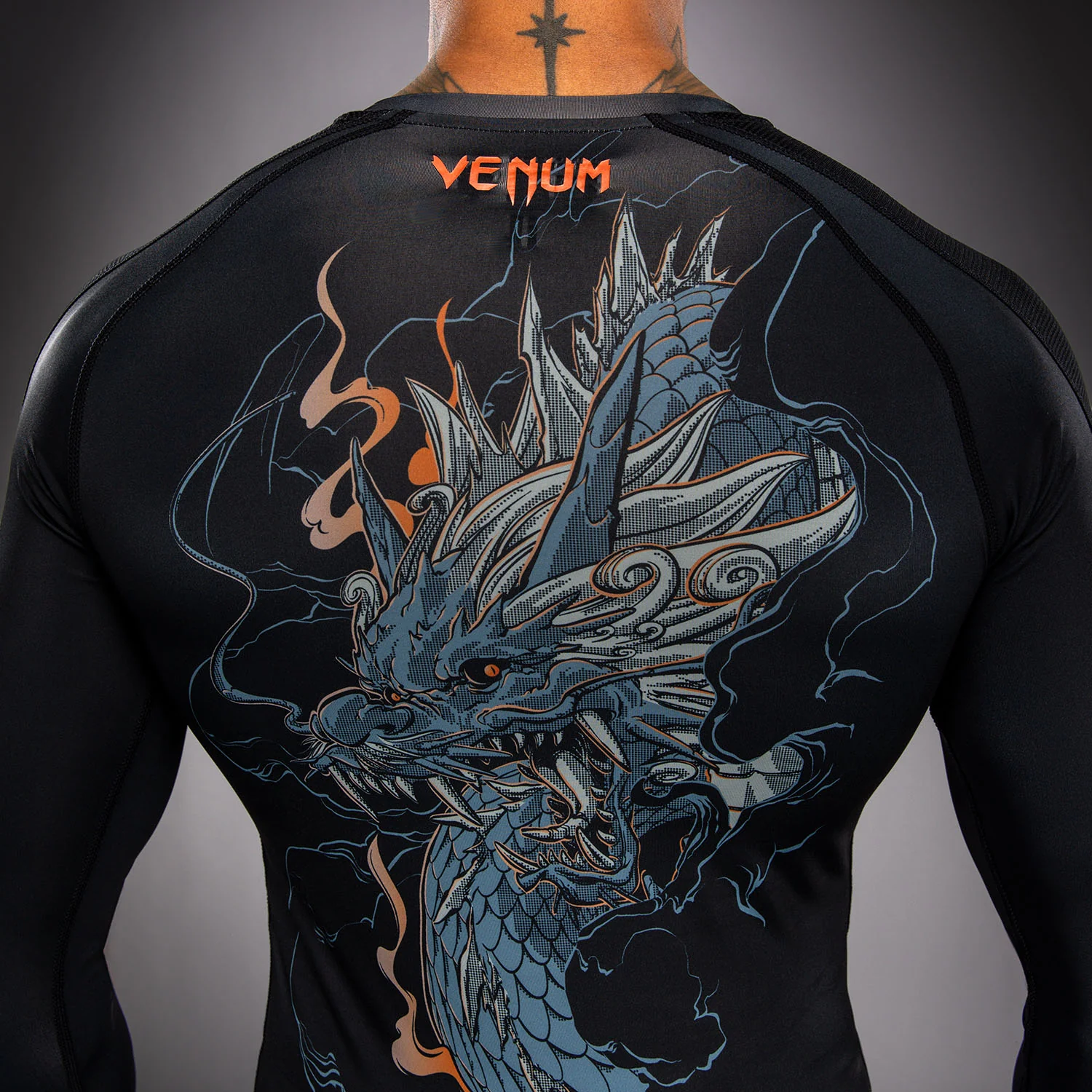 Venum Thunder Dragon Langarm Rashguard – Schwarz/Grau/Kupfer - Image 8