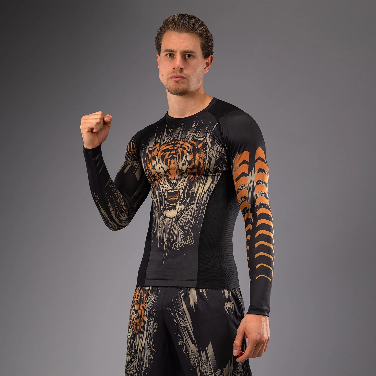 Venum Tiger Herren Langarm Rashguard - Schwarz/Neonorange