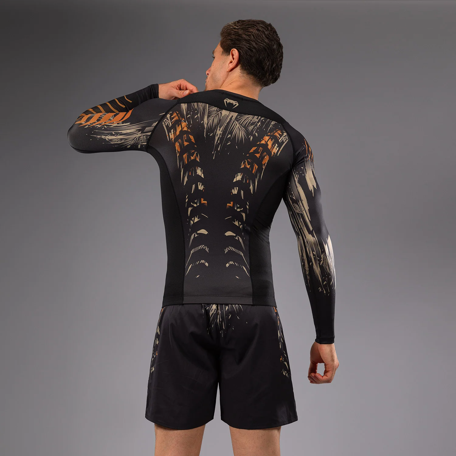Venum Tiger Herren Langarm Rashguard - Schwarz/Neonorange - Image 4