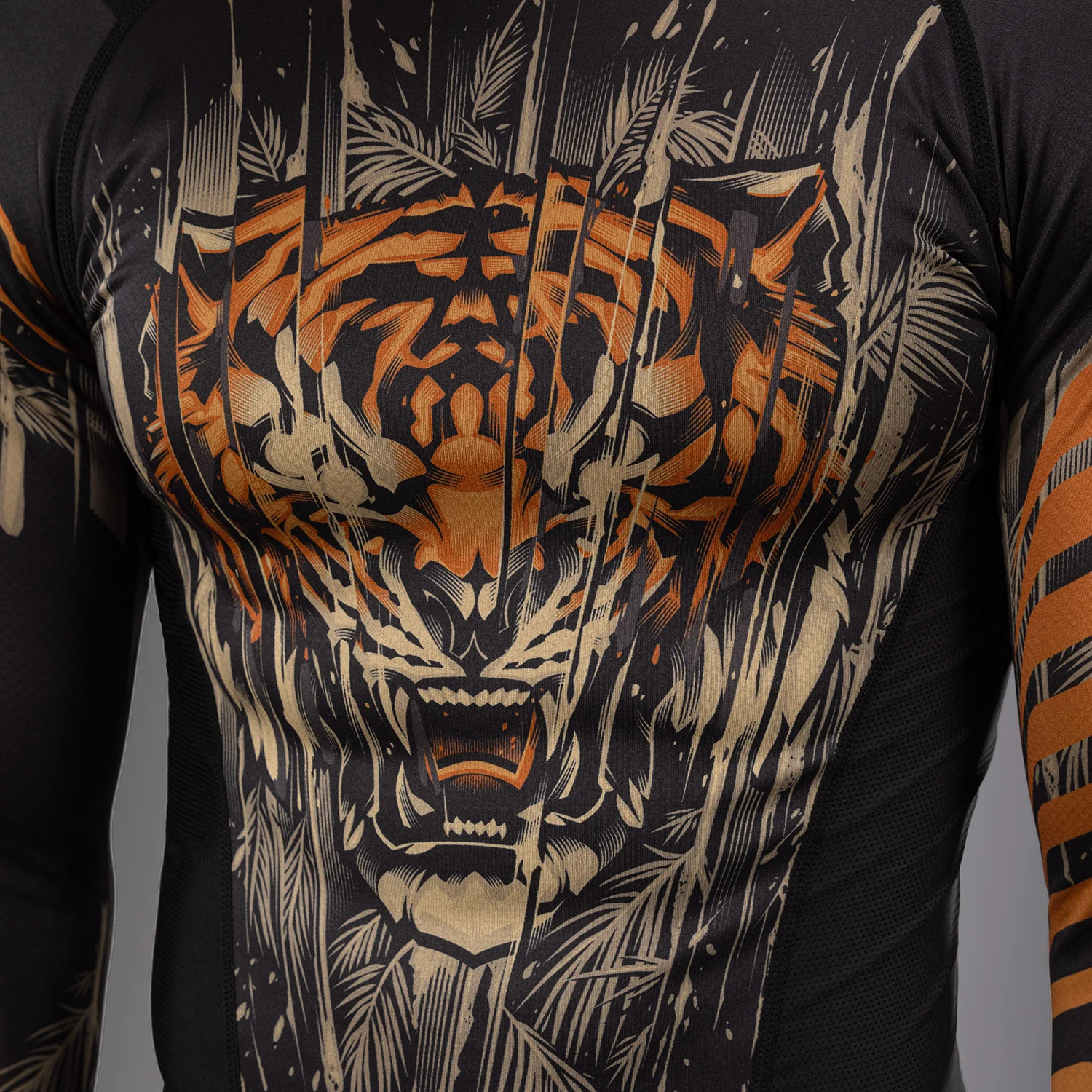 Venum Tiger Herren Langarm Rashguard - Schwarz/Neonorange - Image 5