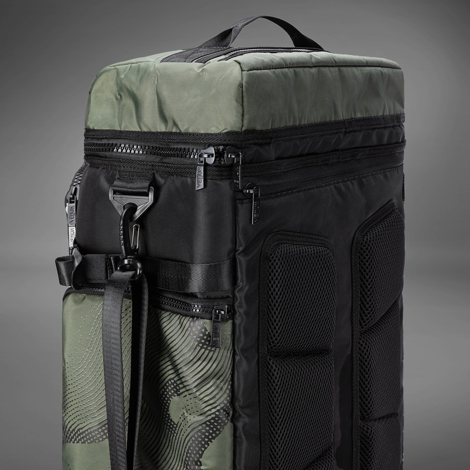 Venum Trainer Hybrid Sporttasche - Army Green - Image 6