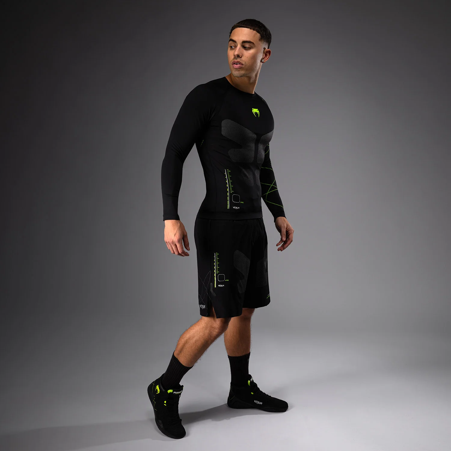 Venum Training Camp 4.0 Langarm Rashguard - Schwarz/Neongrün - Image 5