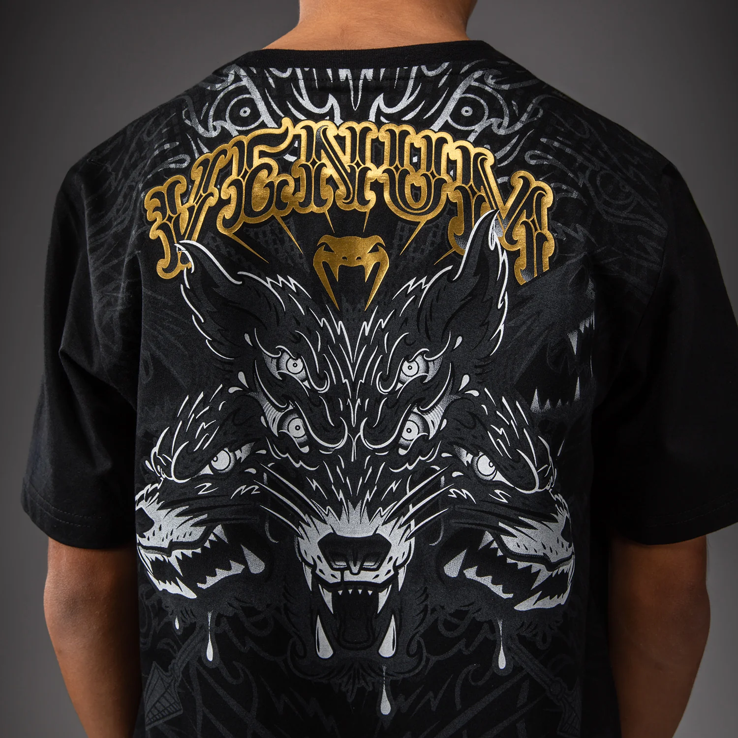 Venum Wolf Atak Kinder T-Shirt – Schwarz/Grau - Image 4