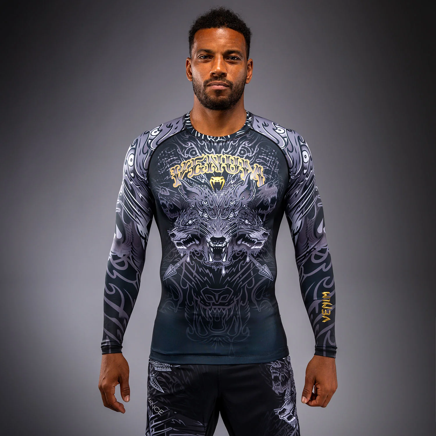 Venum Wolf Atak Langarm Rashguard – Schwarz/Grau