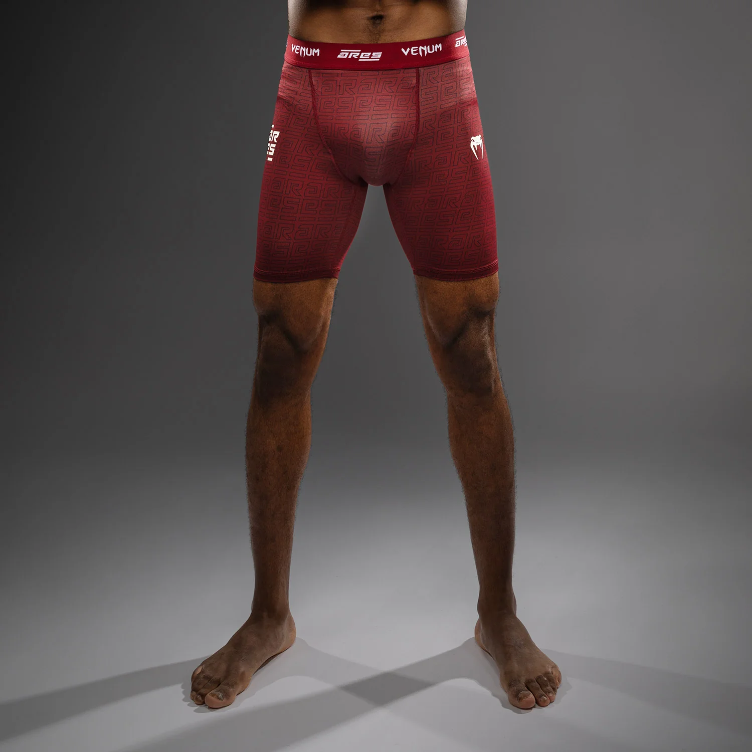 Venum x Ares Herren Vale Tudo Shorts - Burgunder