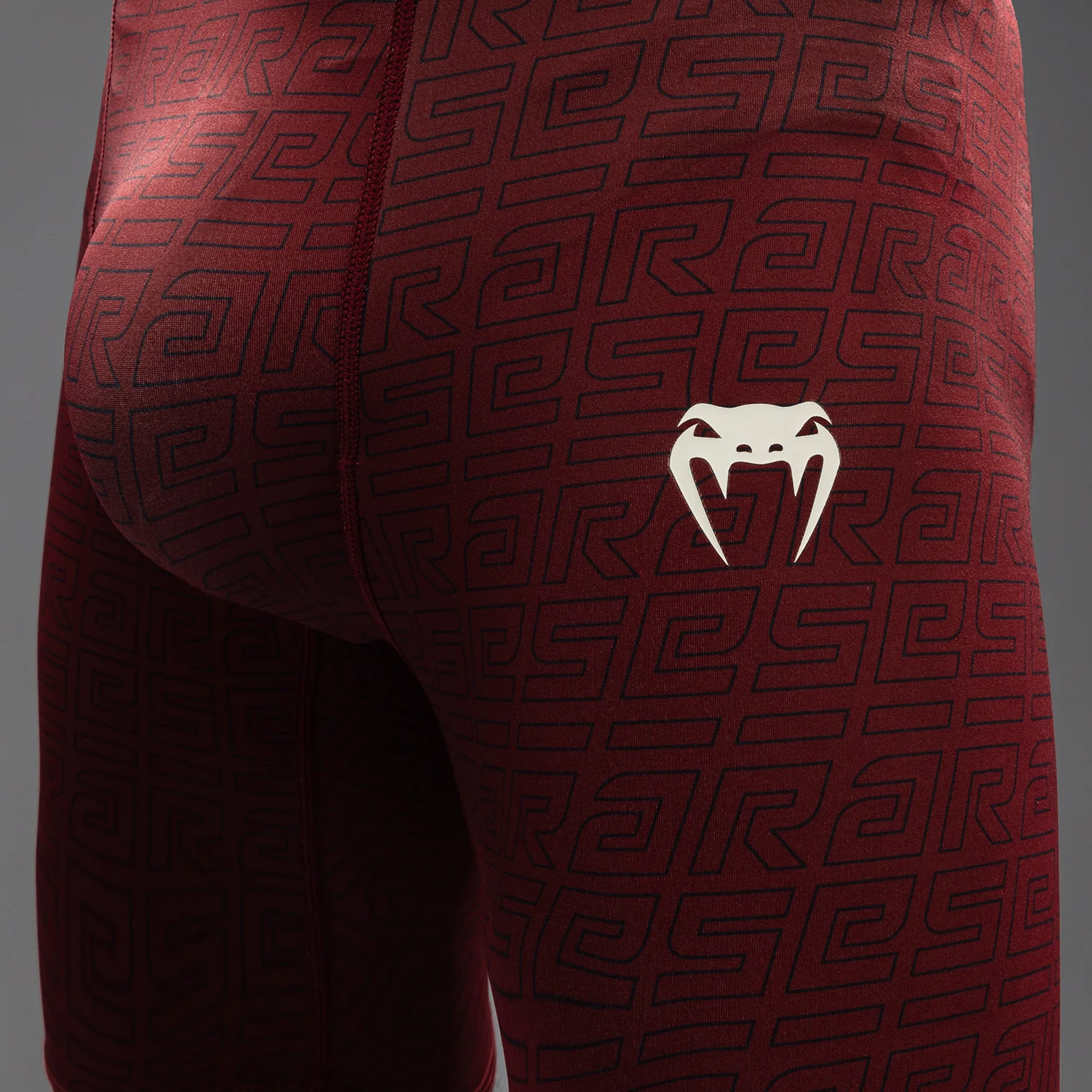 Venum x Ares Herren Vale Tudo Shorts - Burgunder - Image 7