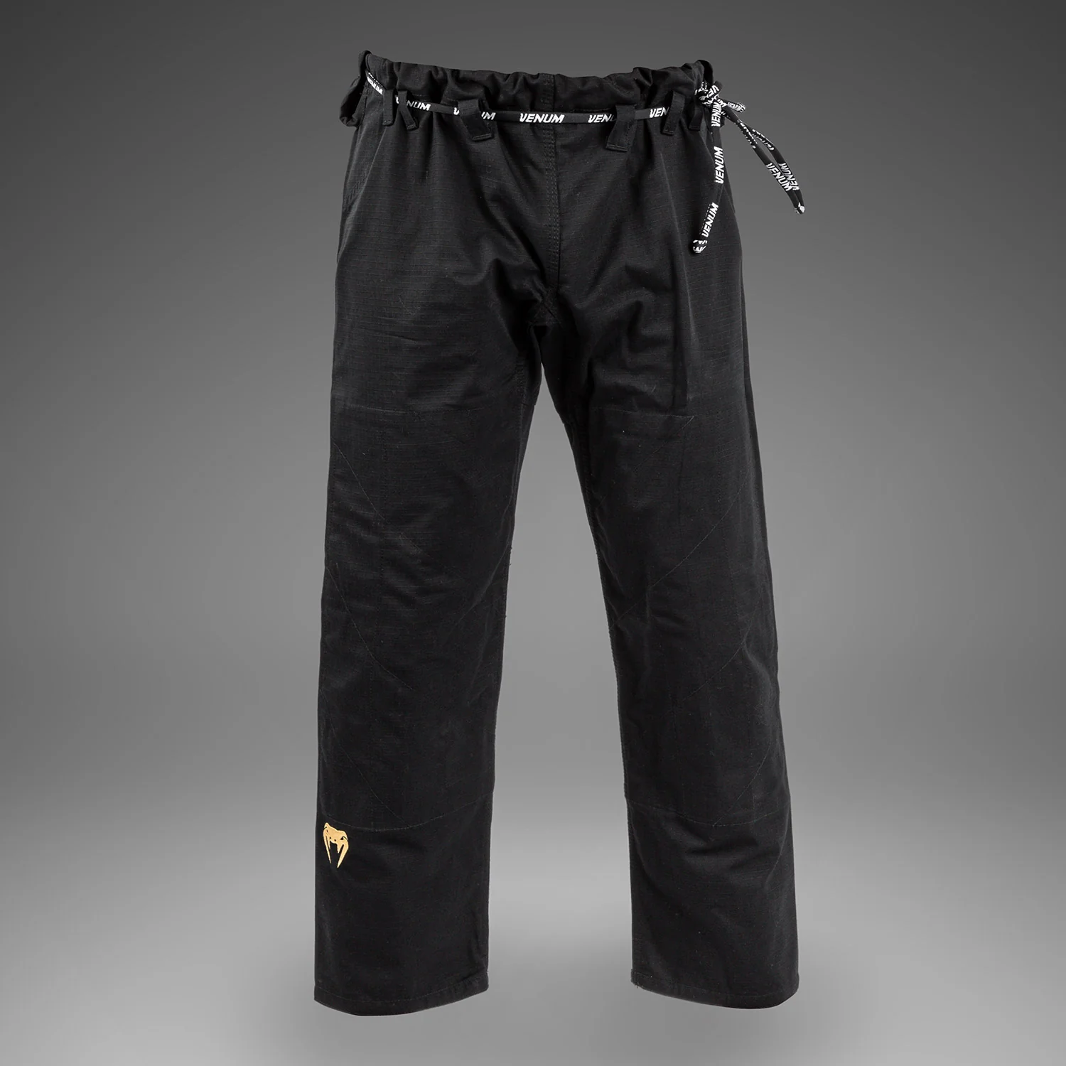 Venum x Assassin’s Creed Shadows BJJ Gi - Burgund/Schwarz - Image 8