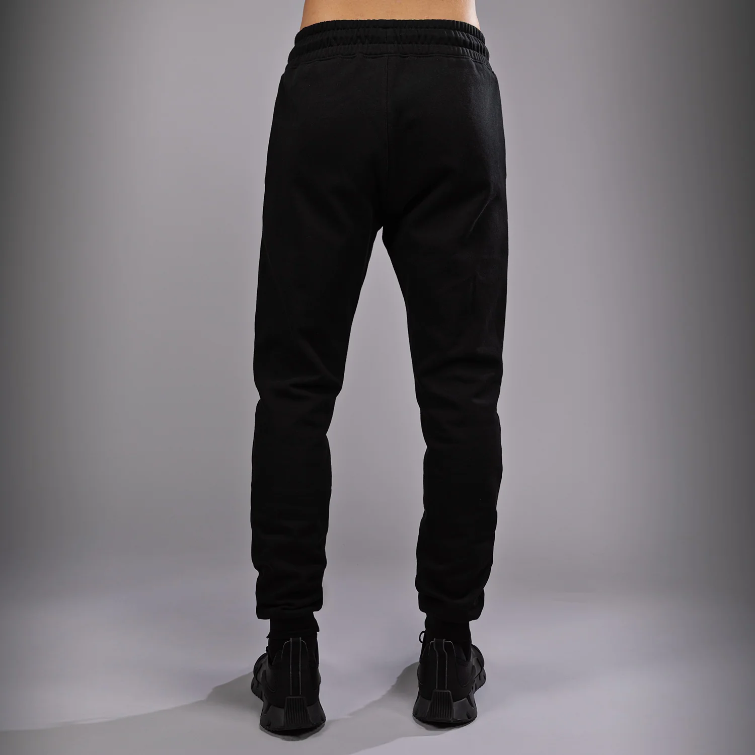 Venum x Assassin’s Creed Shadows Jogger - Schwarz - Image 5