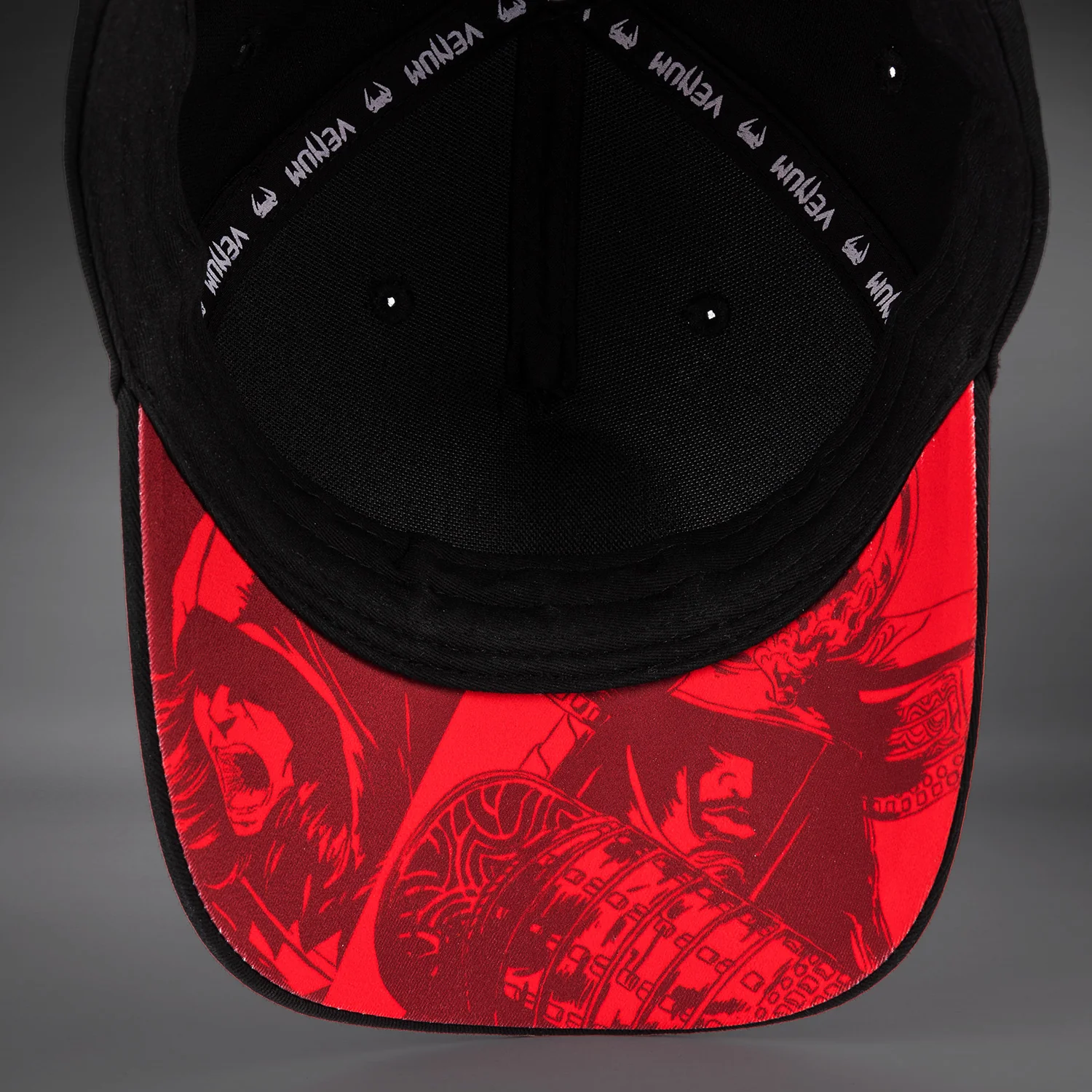 Venum x Assassin's Creed Shadows Kappe - Schwarz - Image 7