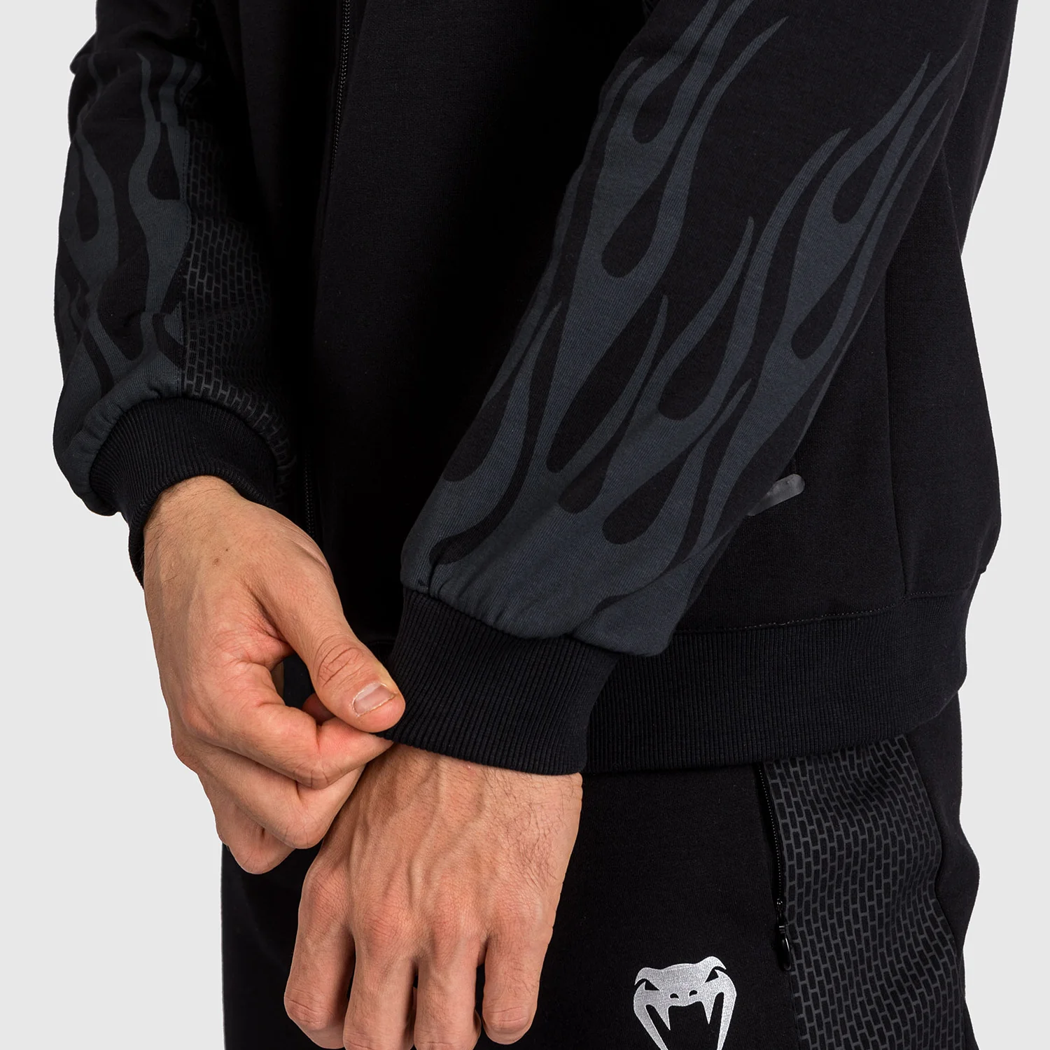 Venum x Dodge Demon 170 Herren Full-Zip Jacke - Schwarz - Image 5