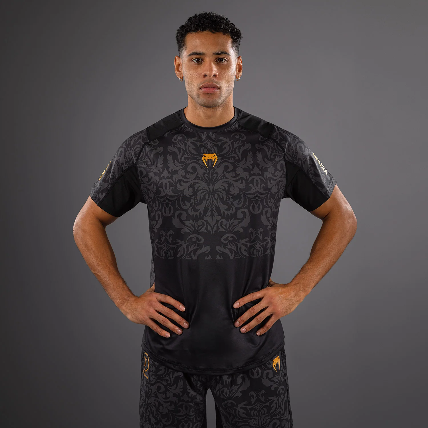 Venum x Topuria Unmatched Edition Dry-Tech Shirt - Schwarz/Gold