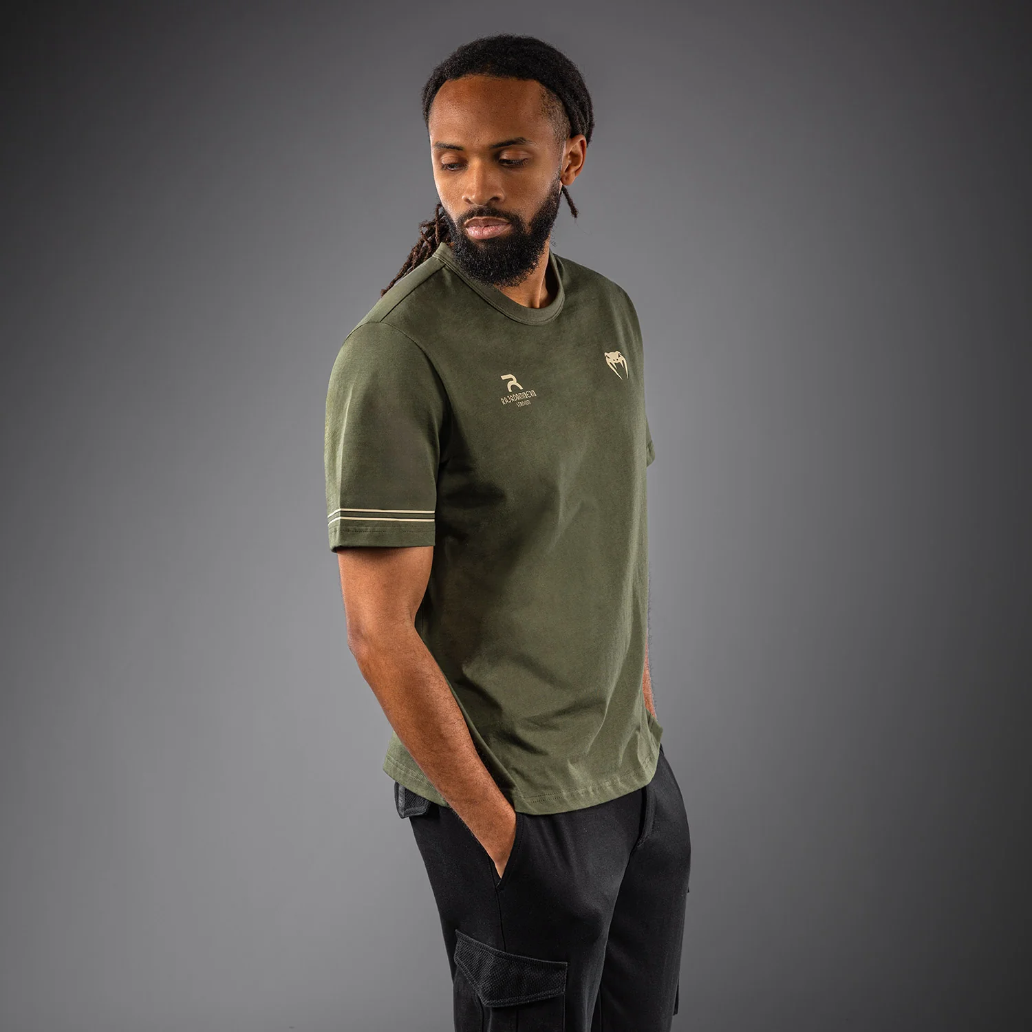 Venum x Rajadamnern T-Shirt - Militärgrün - Image 3