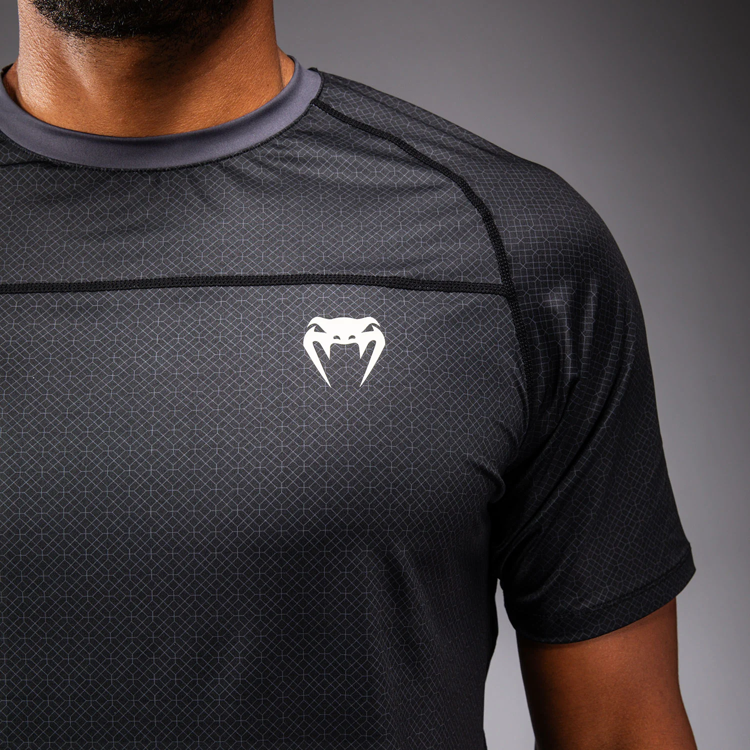 Venum x Roger Gracie Academy Dry‑Tech‑T‑Shirt - Schwarz - Image 6