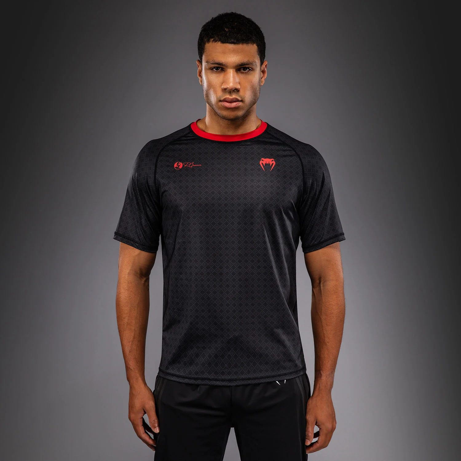 Venum x Roger Gracie Signature Dry-Tech-T‑Shirt - Schwarz/Rot