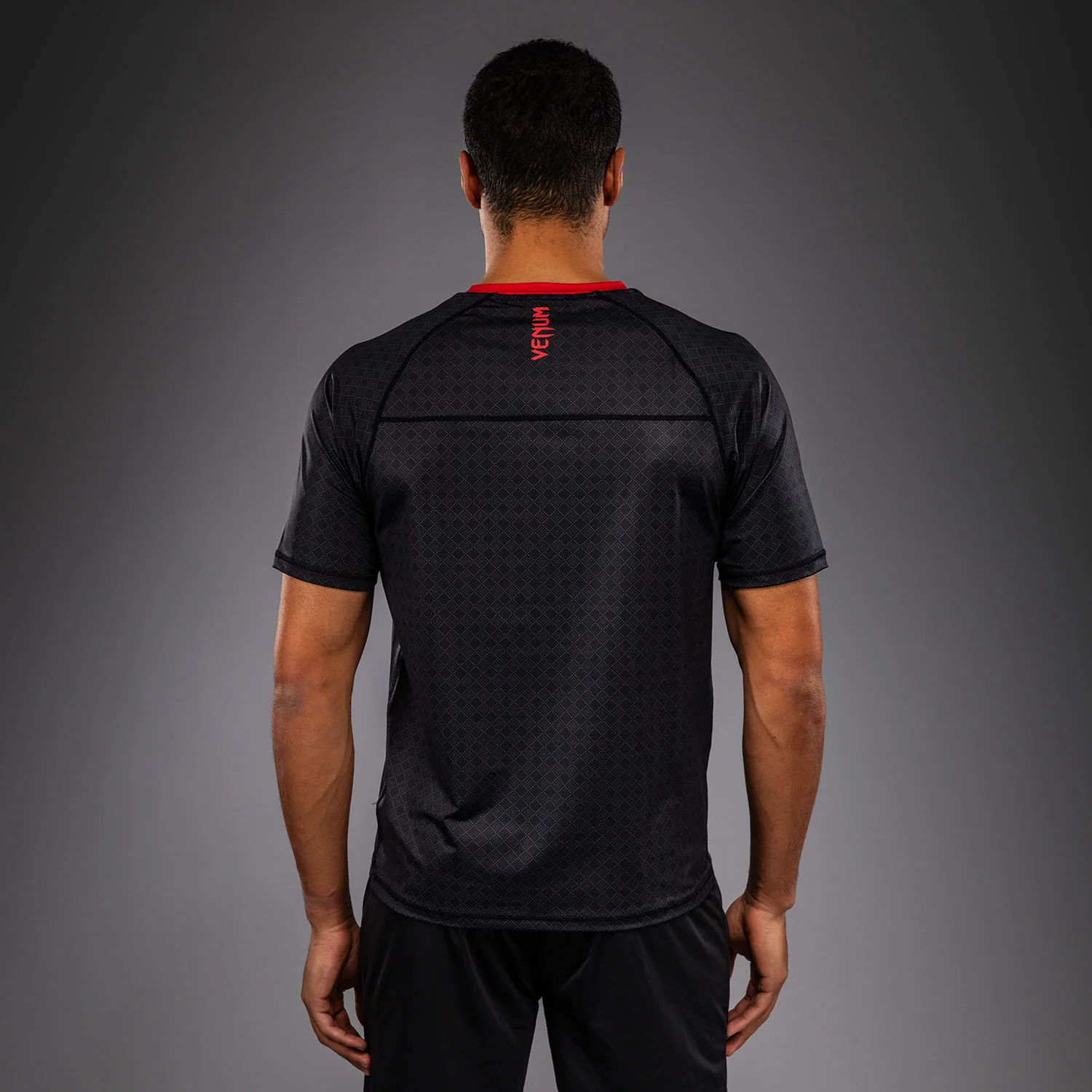 Venum x Roger Gracie Signature Dry-Tech-T‑Shirt - Schwarz/Rot - Image 4