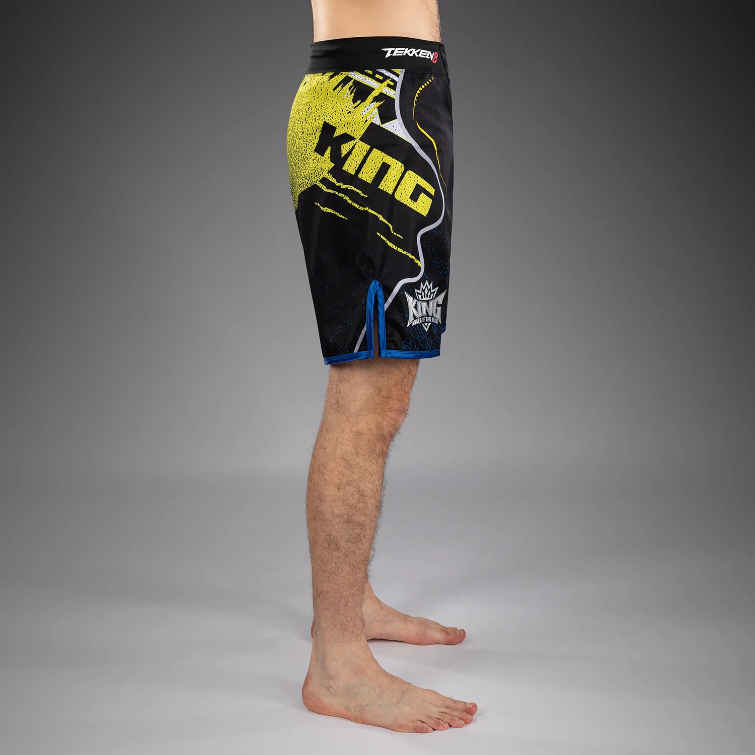 Venum x TEKKEN 8 Fightshorts - King - Schwarz/Gelb - Image 2